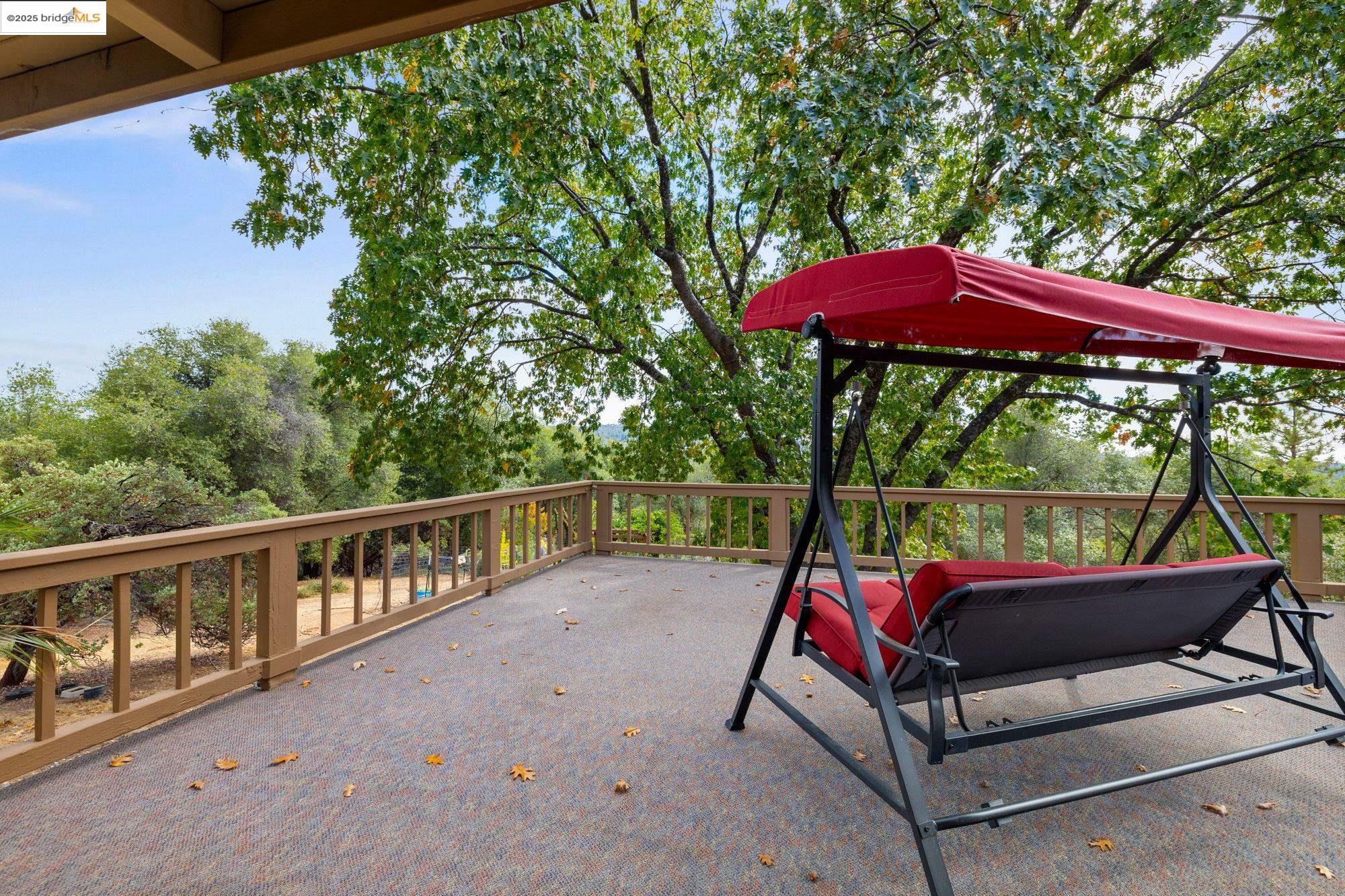 21950 Paseo De Los Portales Rd