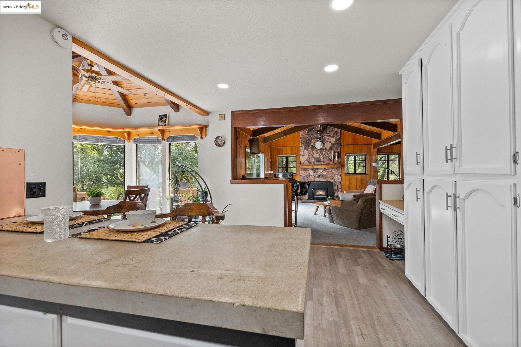 21950 Paseo De Los Portales Rd