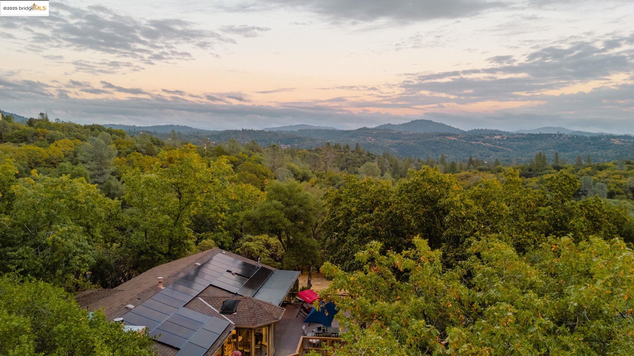 21950 Paseo De Los Portales Rd