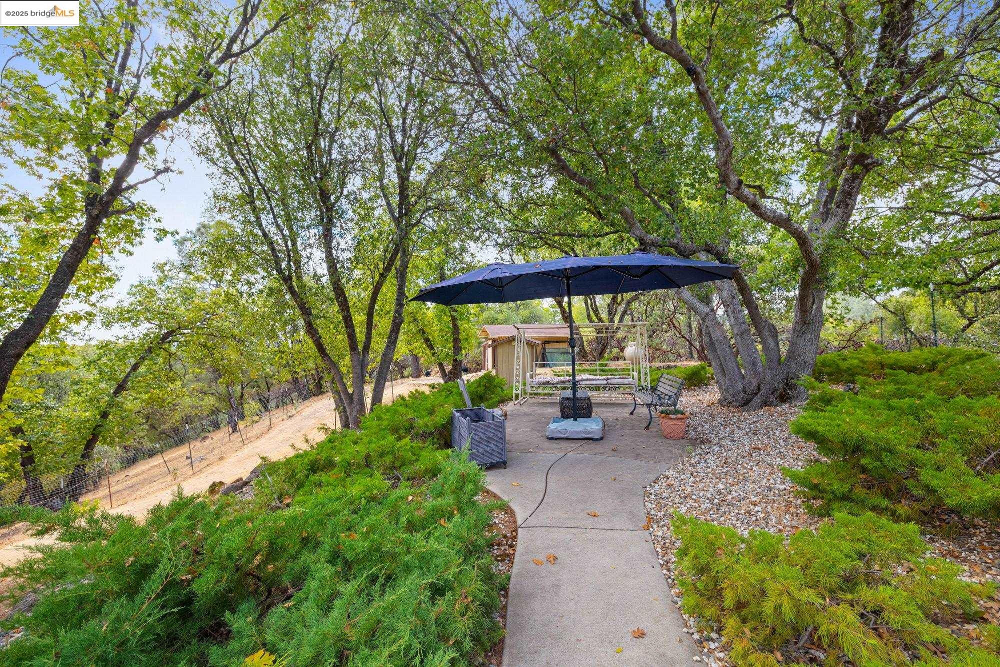 21950 Paseo De Los Portales Rd