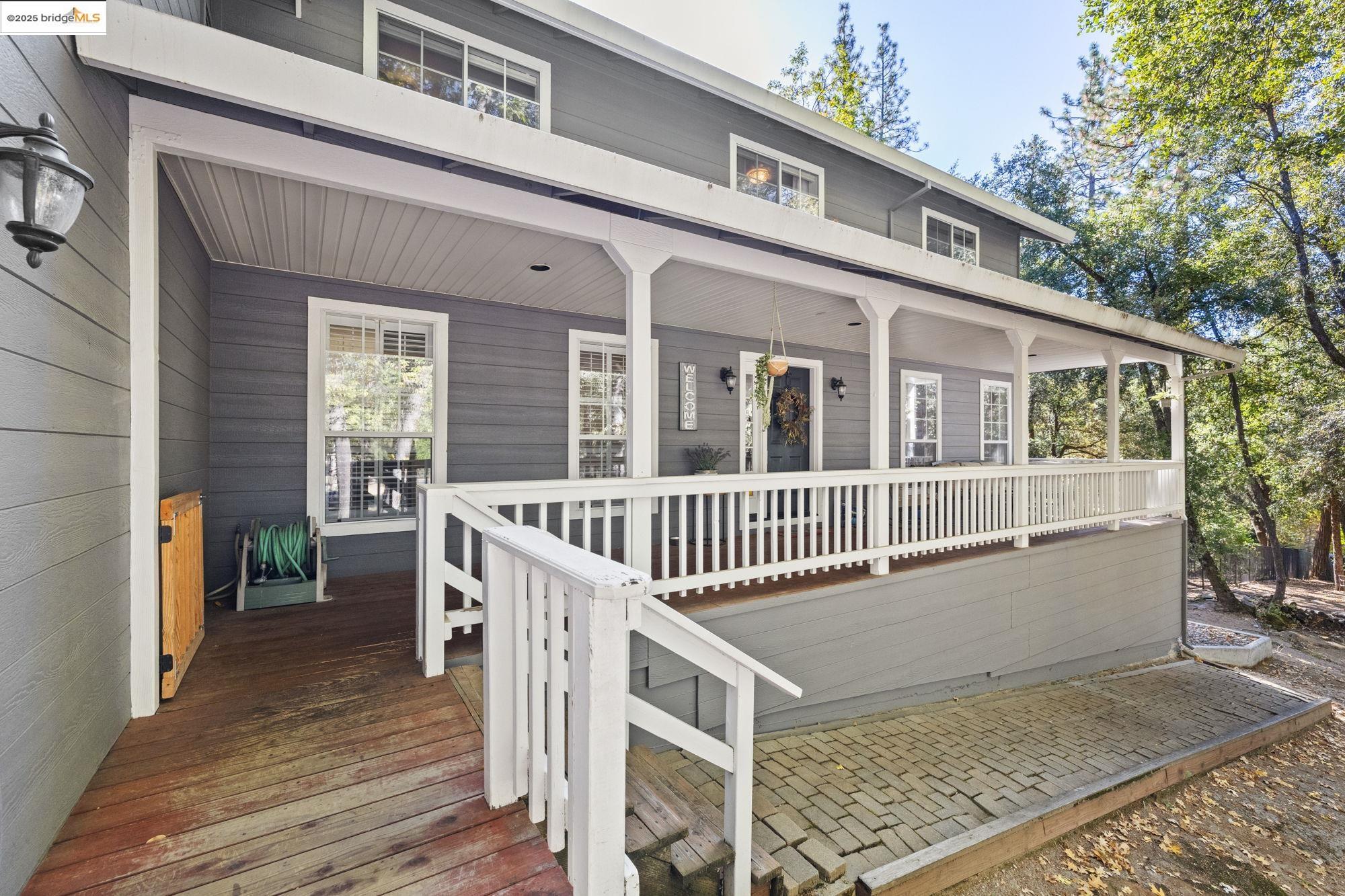 22373 Geraldine Cir