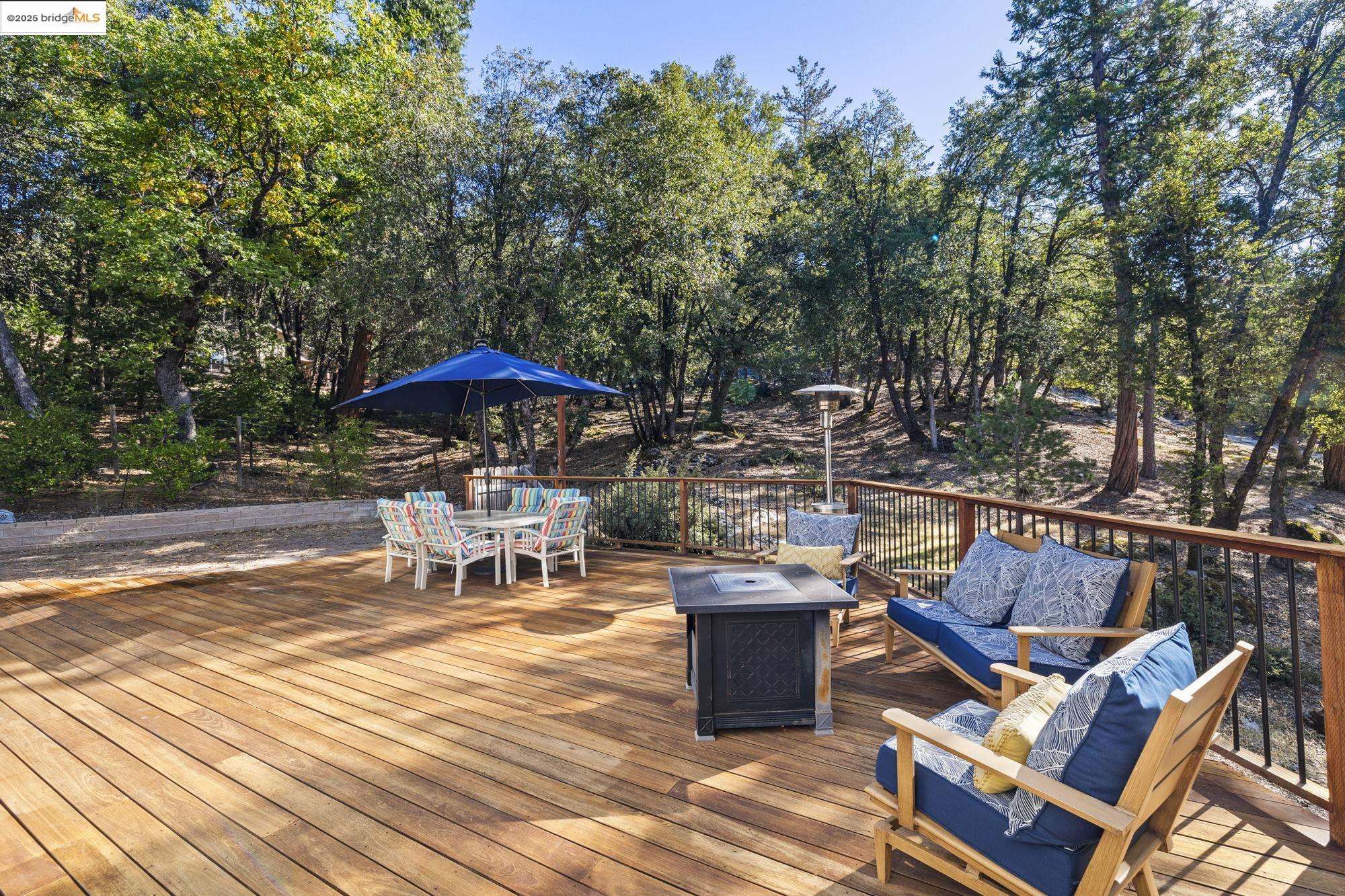 22373 Geraldine Cir