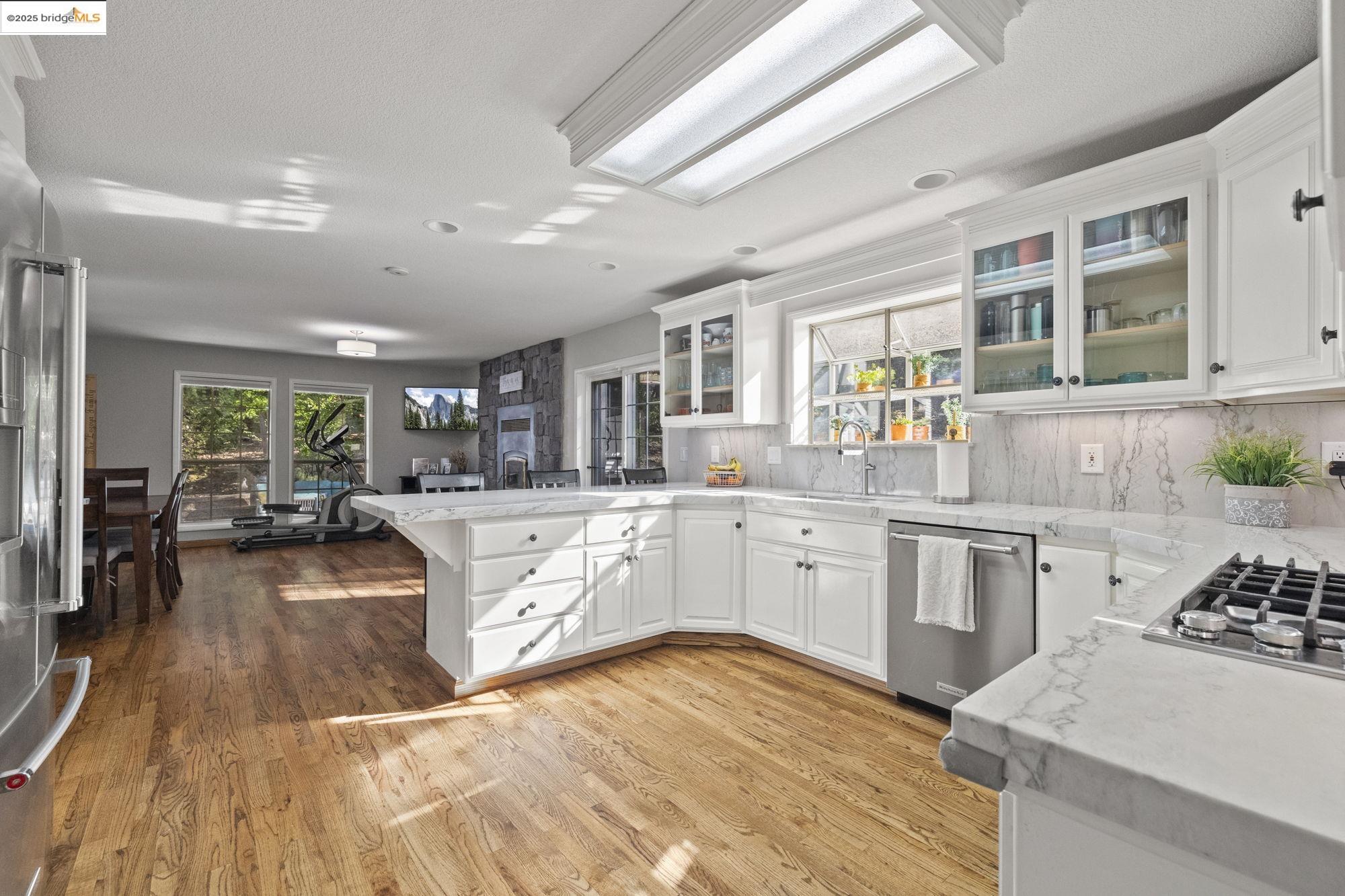 22373 Geraldine Cir