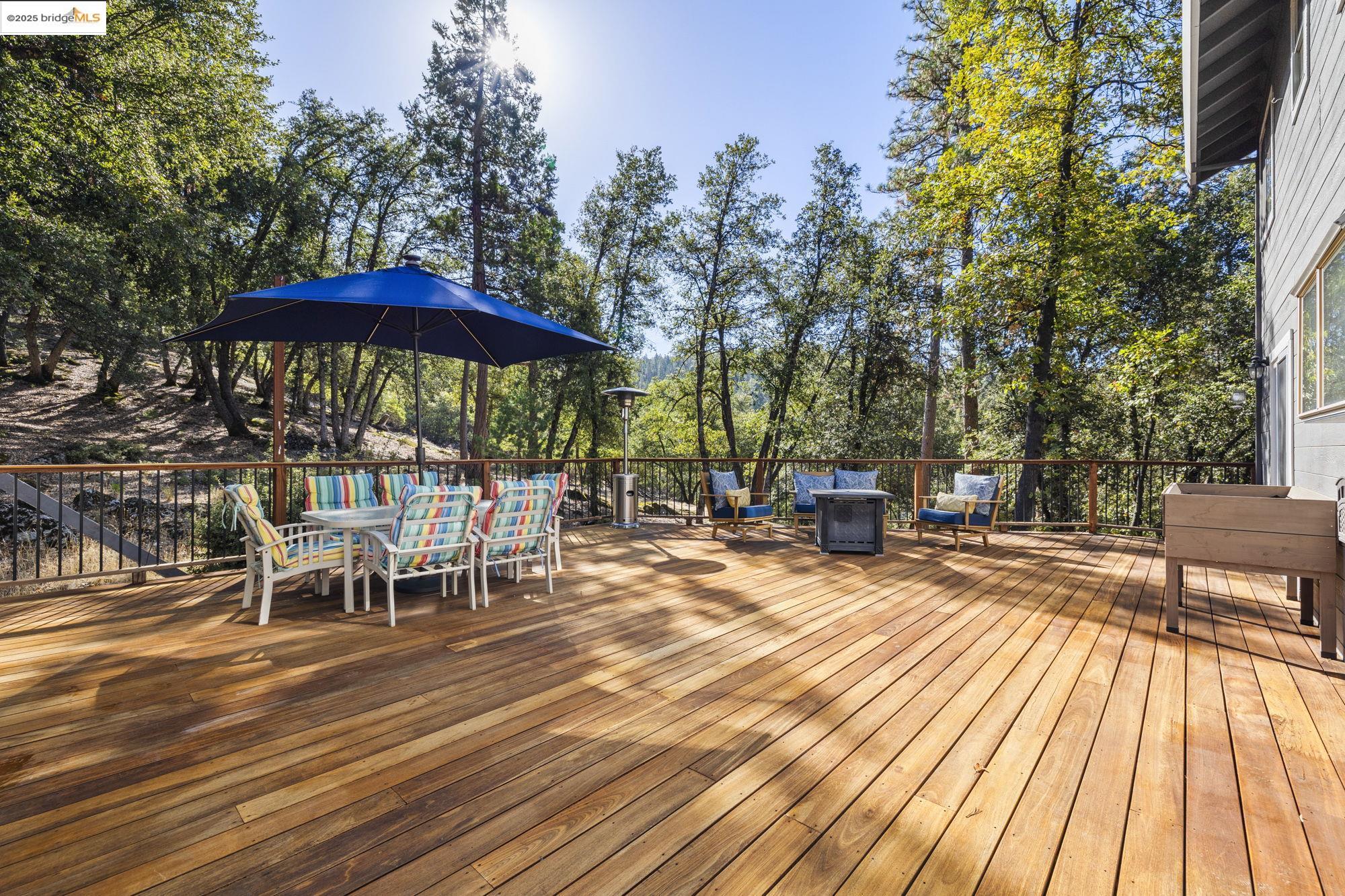 22373 Geraldine Cir