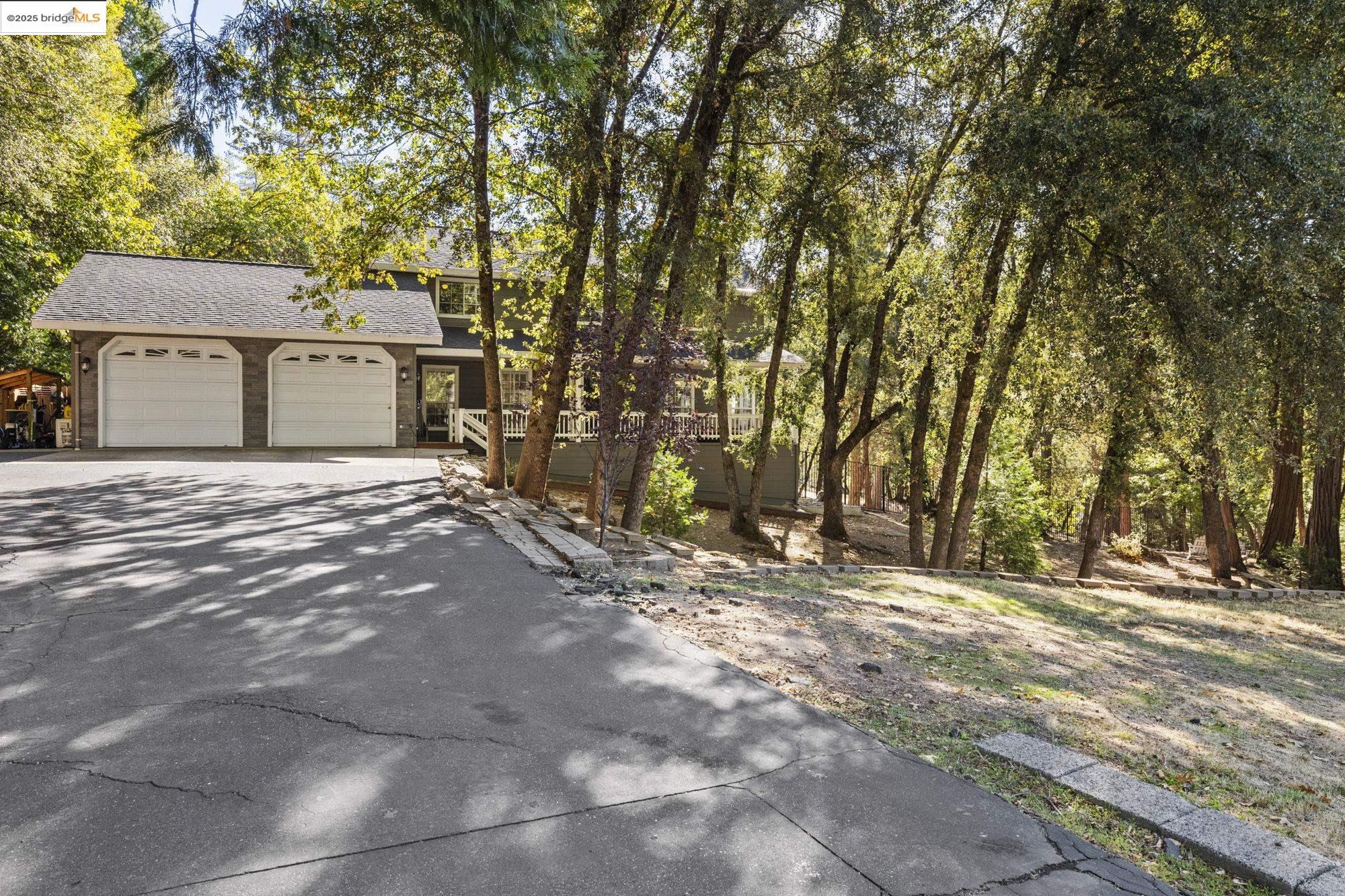 22373 Geraldine Cir