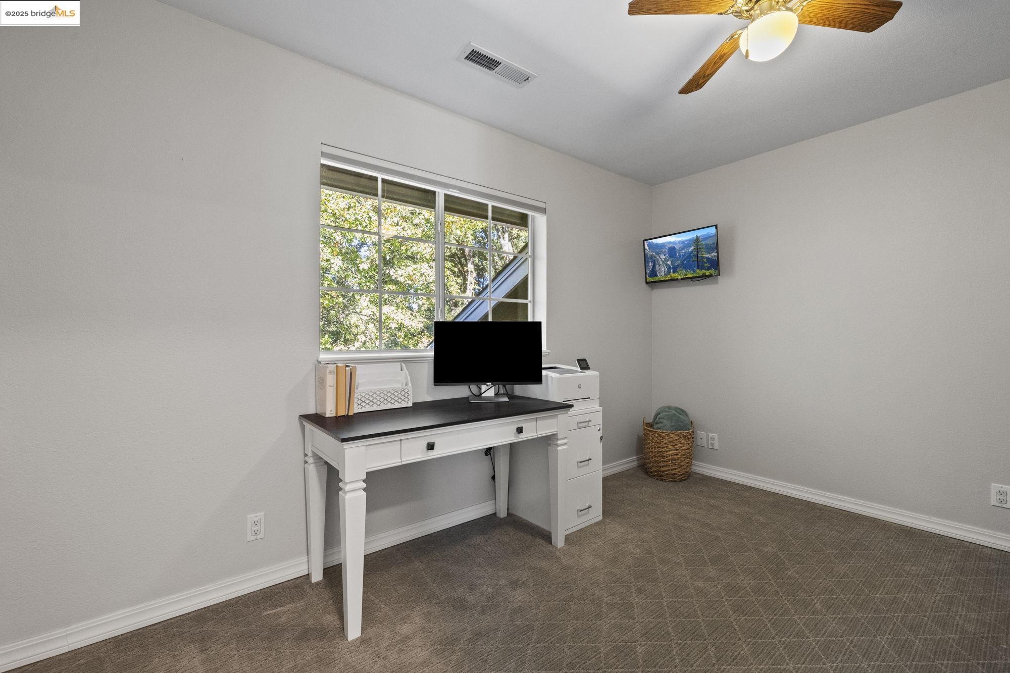22373 Geraldine Cir
