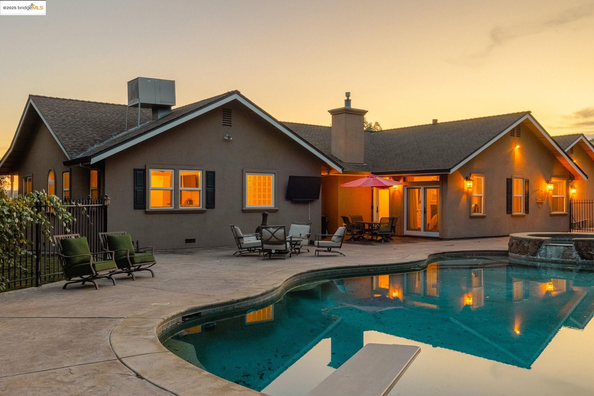 20365 Luke Ct, Sonora