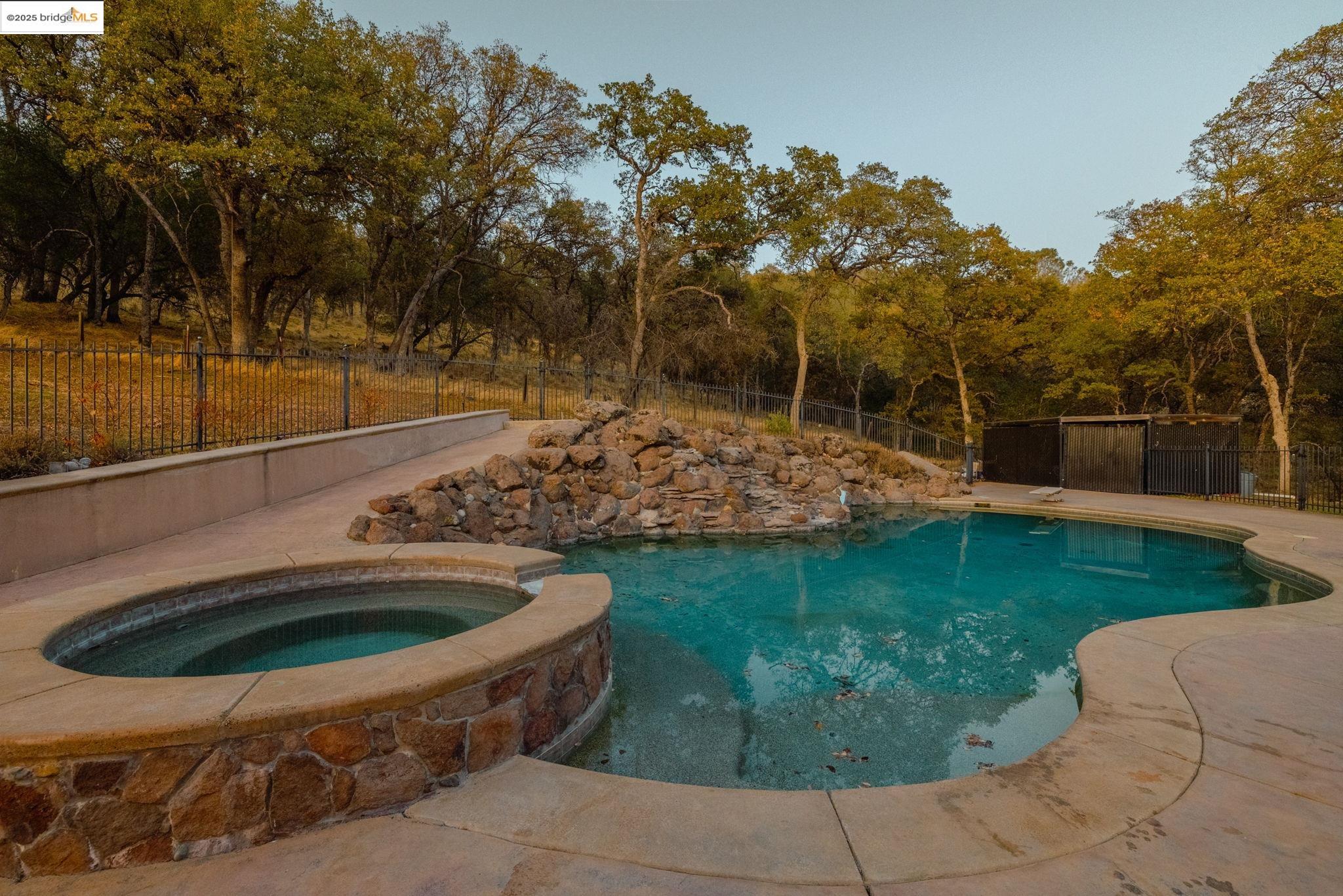 20365 Luke Ct, Sonora