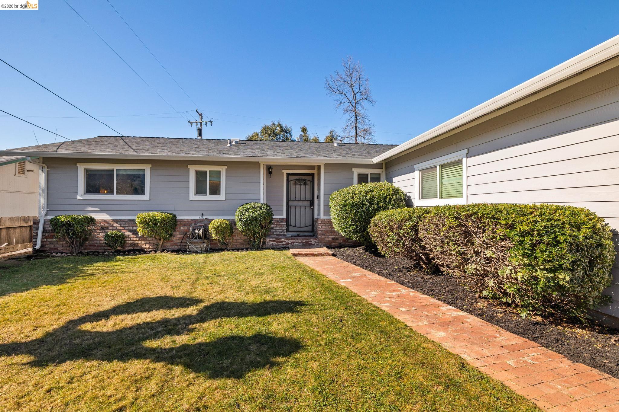 17806 Black Bart Dr