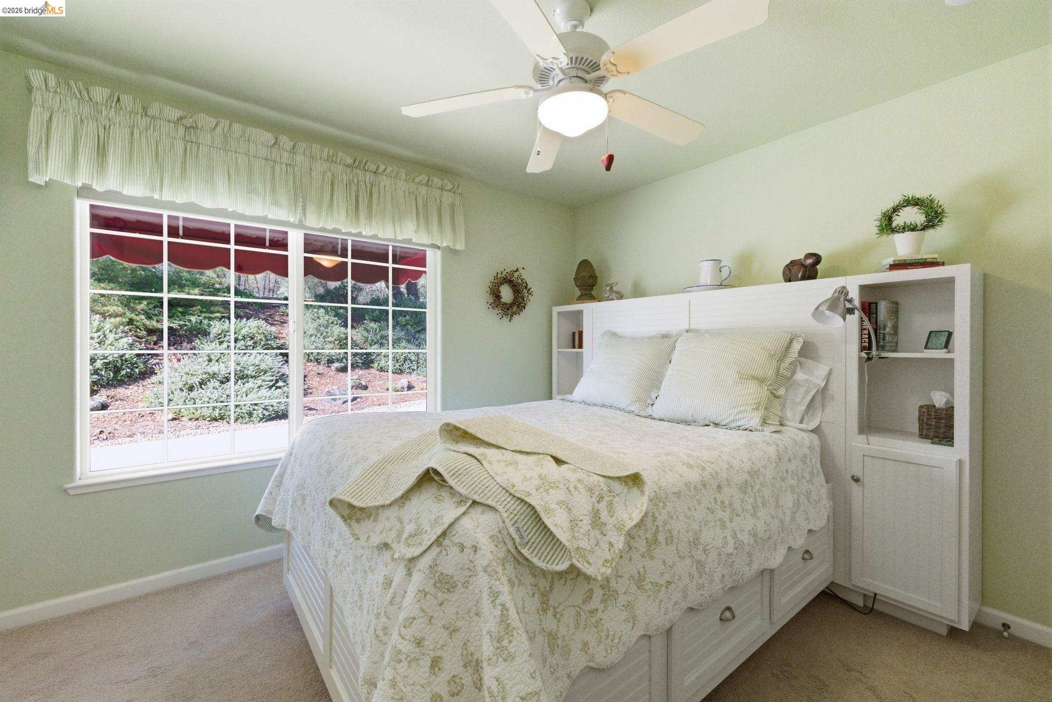 22295 Paseo De Los Portales Rd