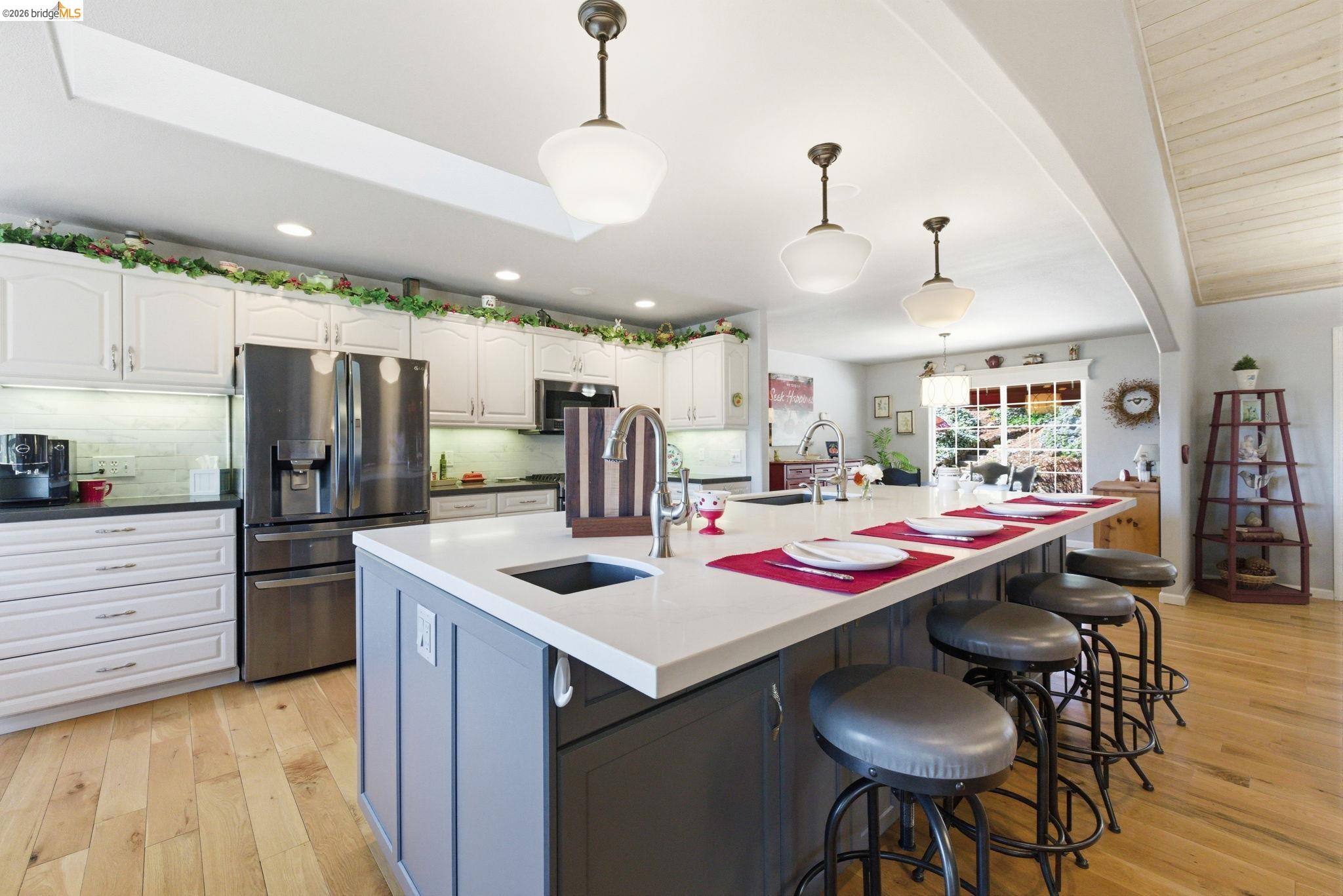 22295 Paseo De Los Portales Rd