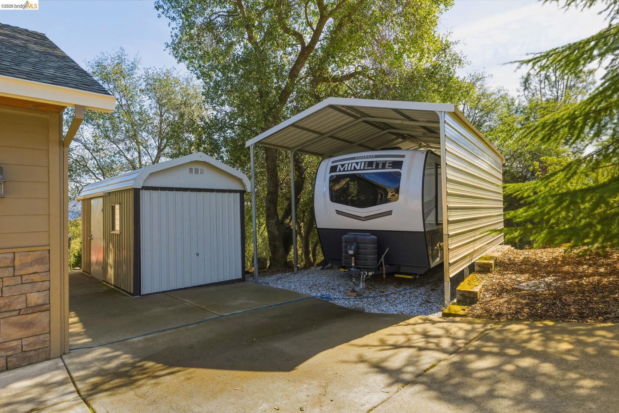 22295 Paseo De Los Portales Rd