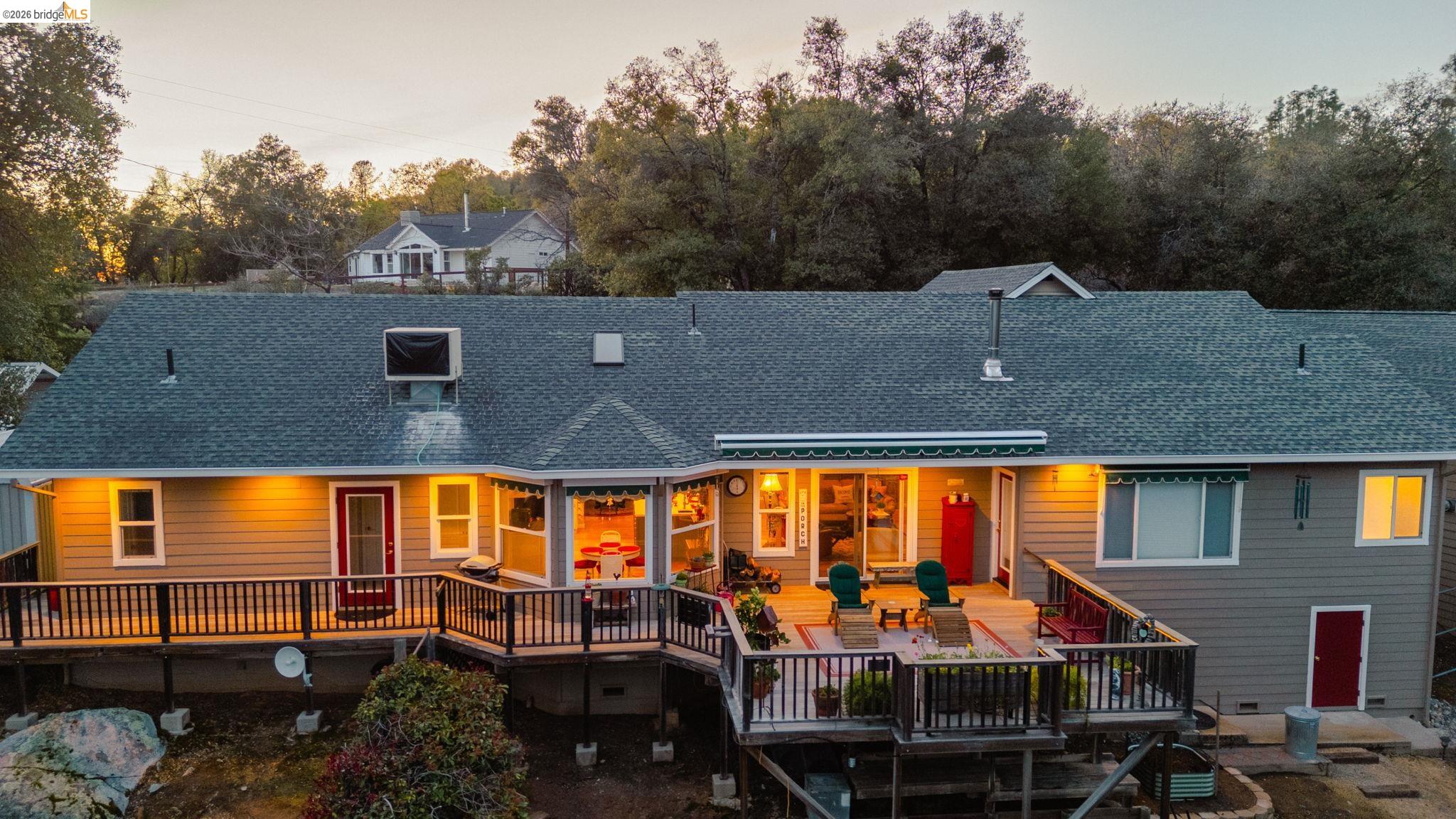 22295 Paseo De Los Portales Rd