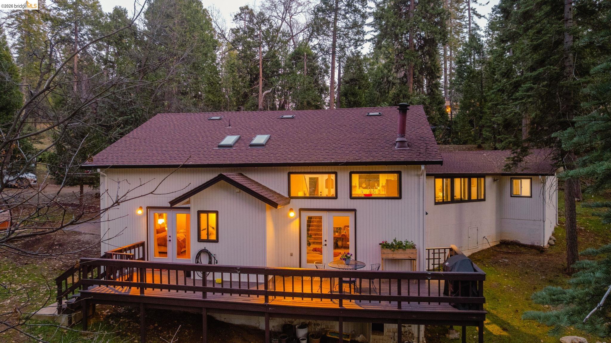 19565 Wanita Ln