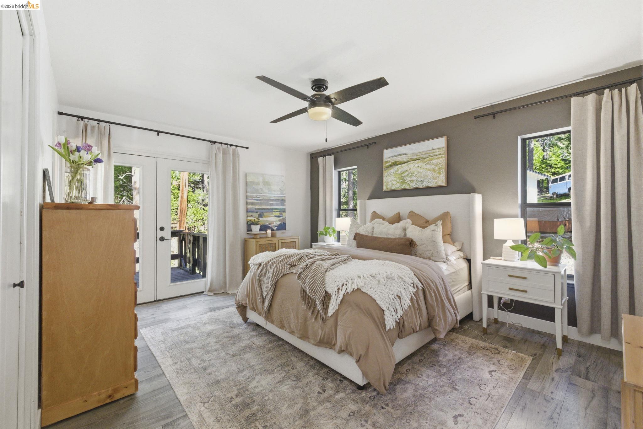 19565 Wanita Ln