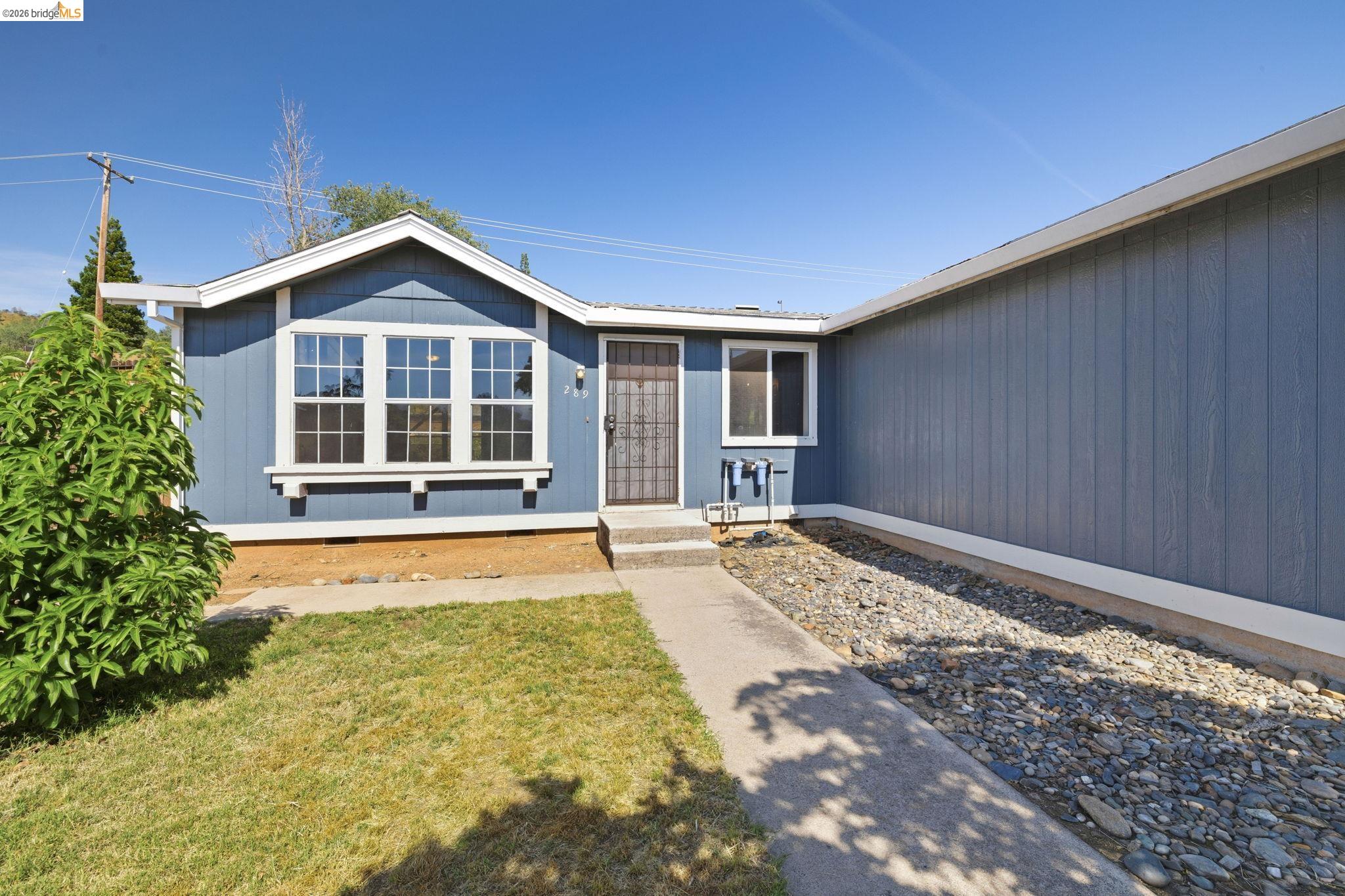 289 Deer Field Cir