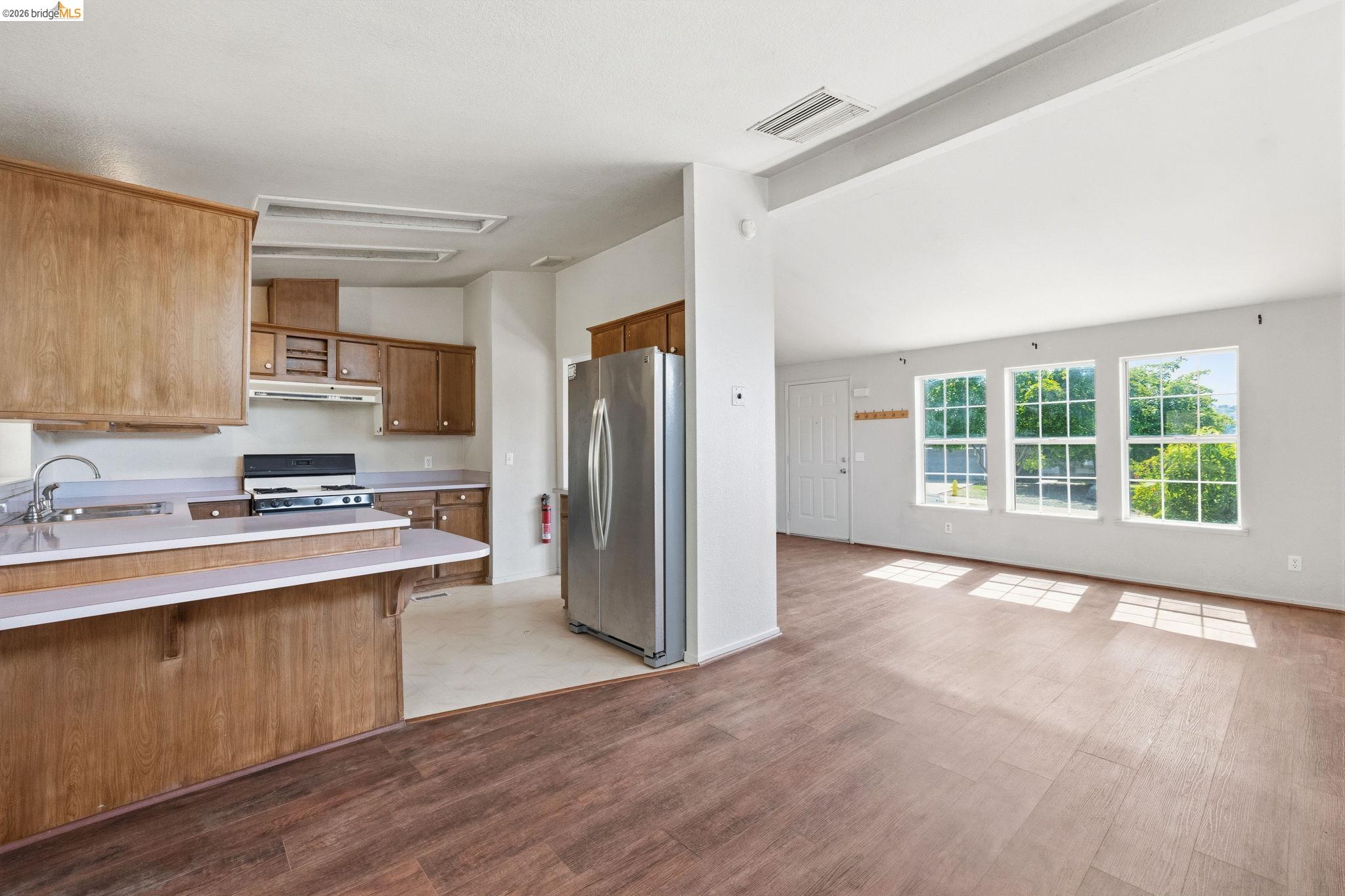 289 Deer Field Cir