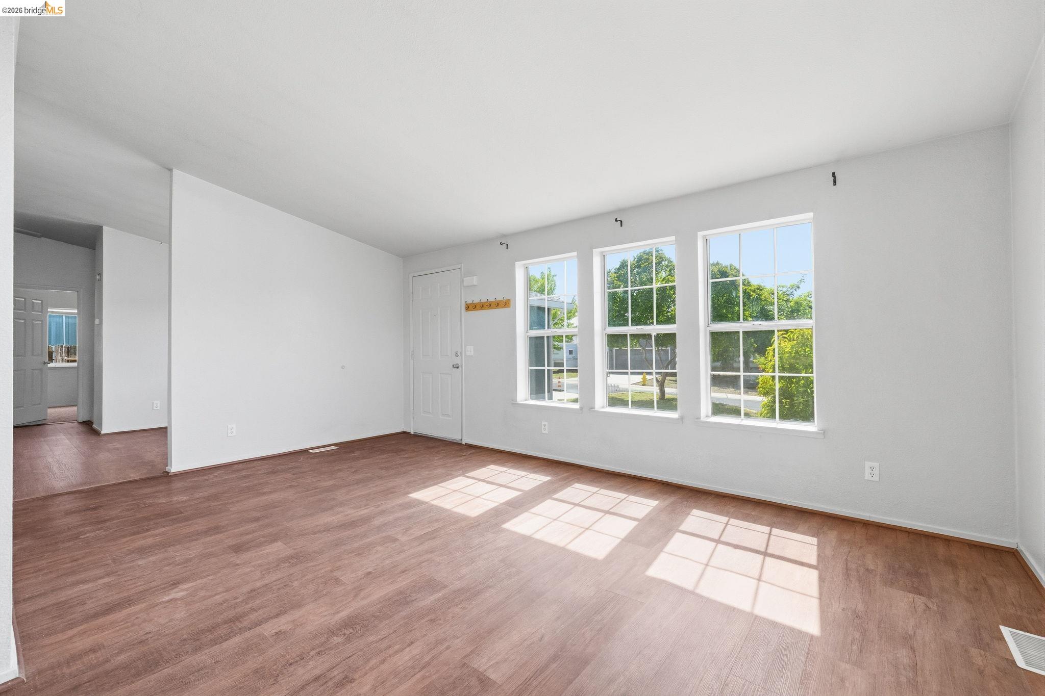 289 Deer Field Cir