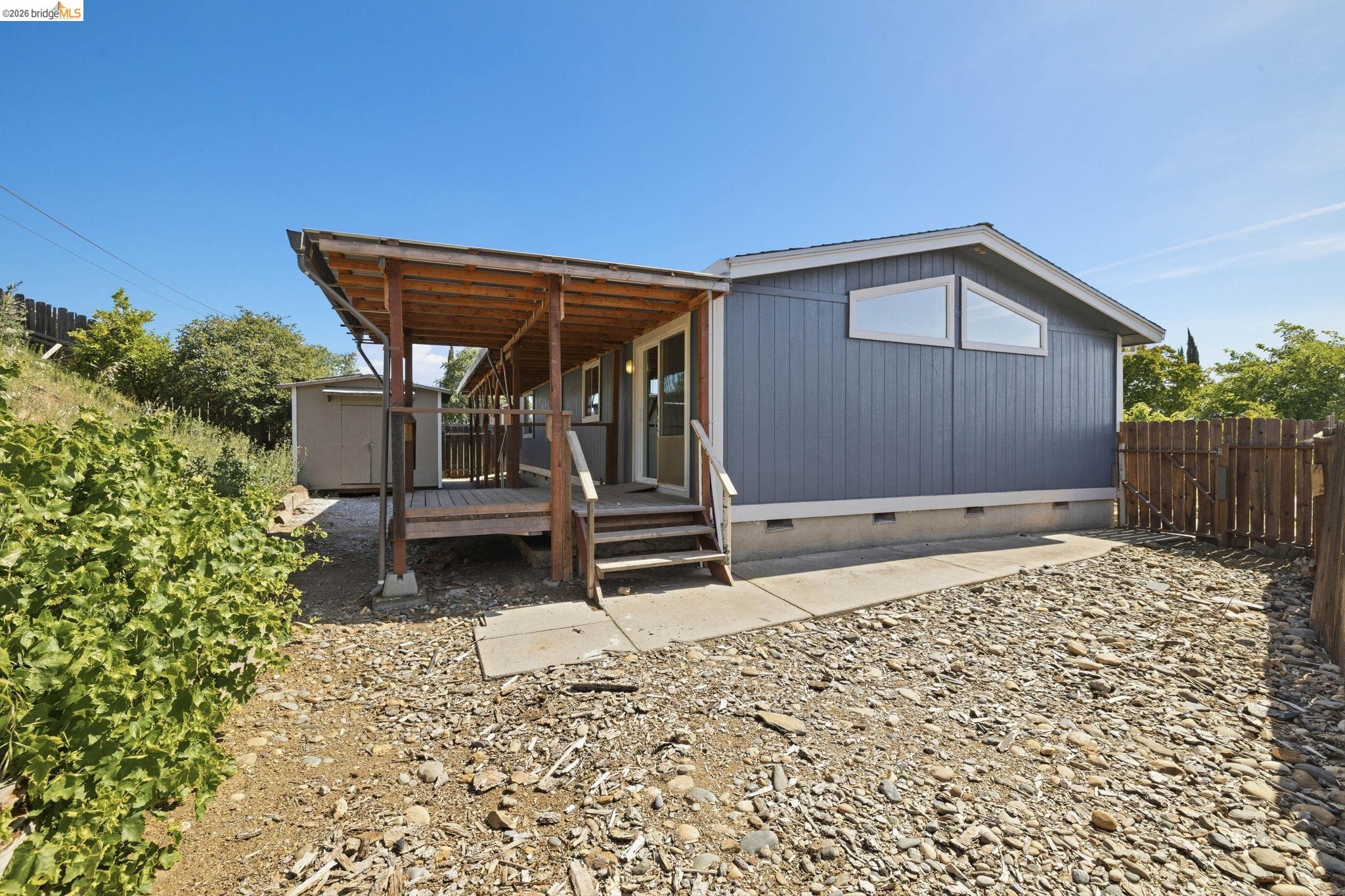 289 Deer Field Cir