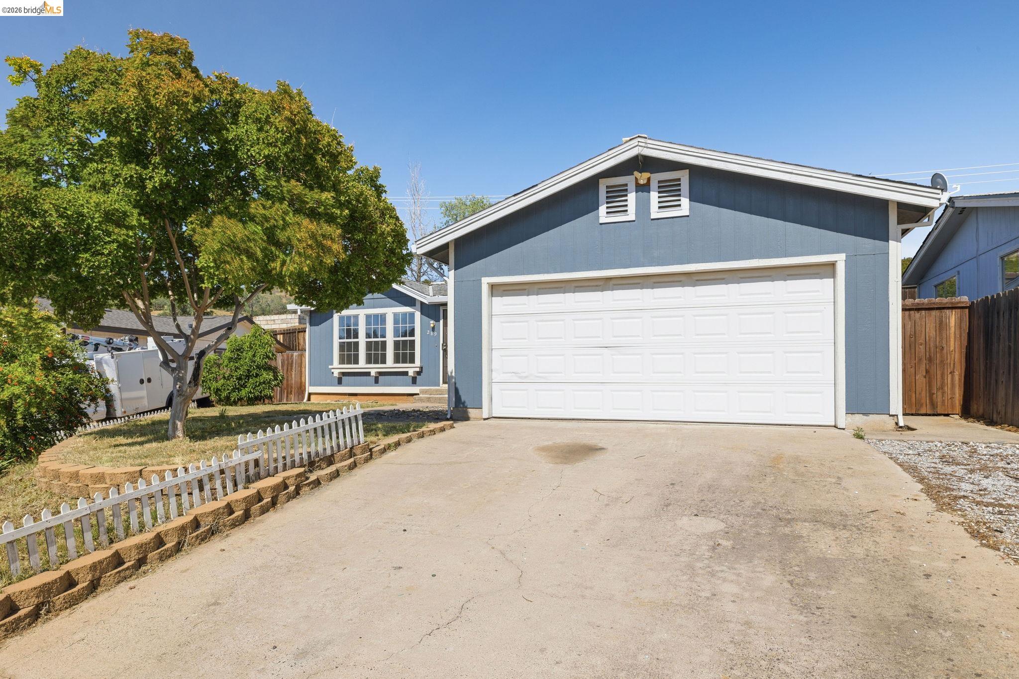 289 Deer Field Cir