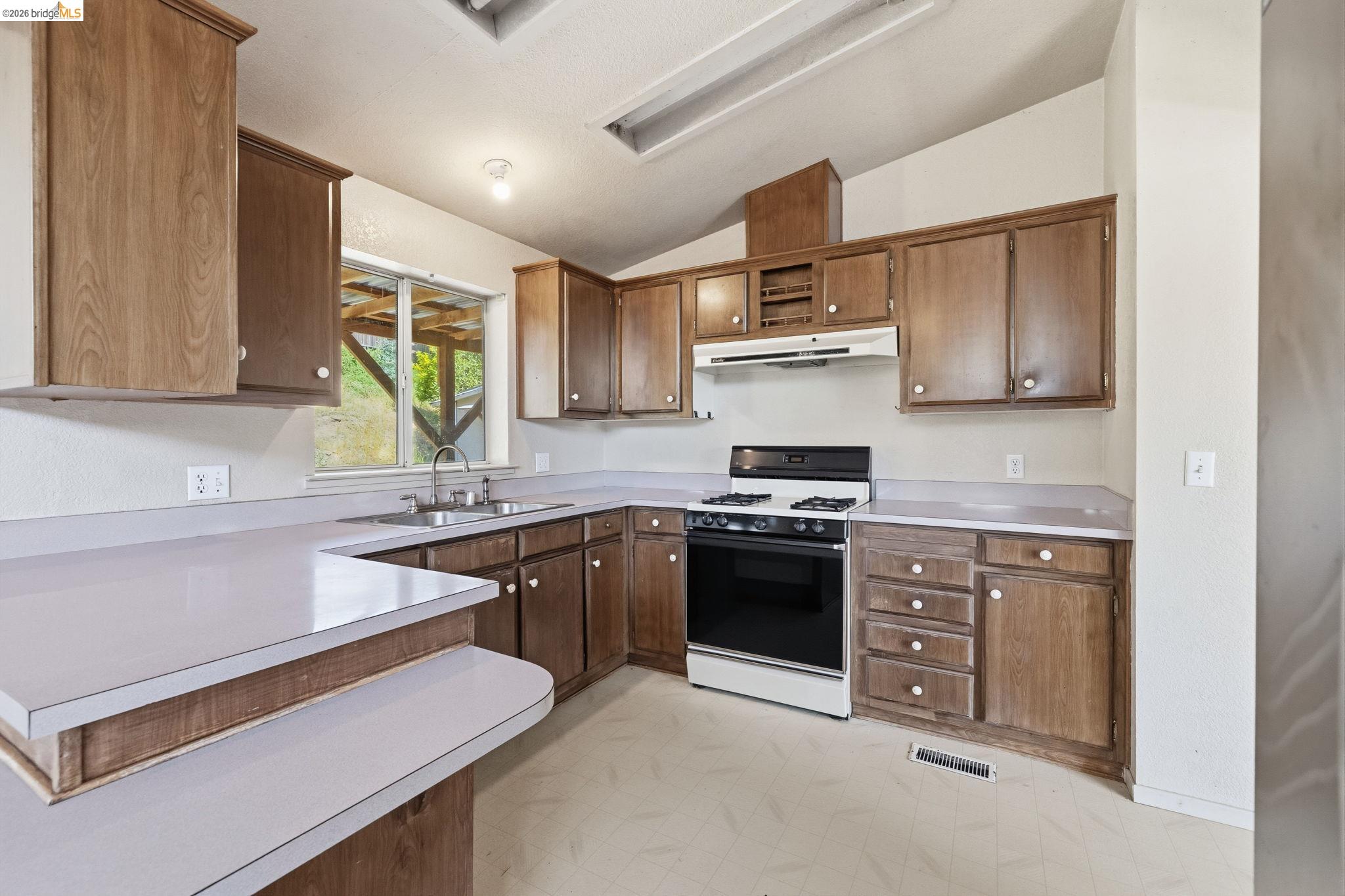 289 Deer Field Cir