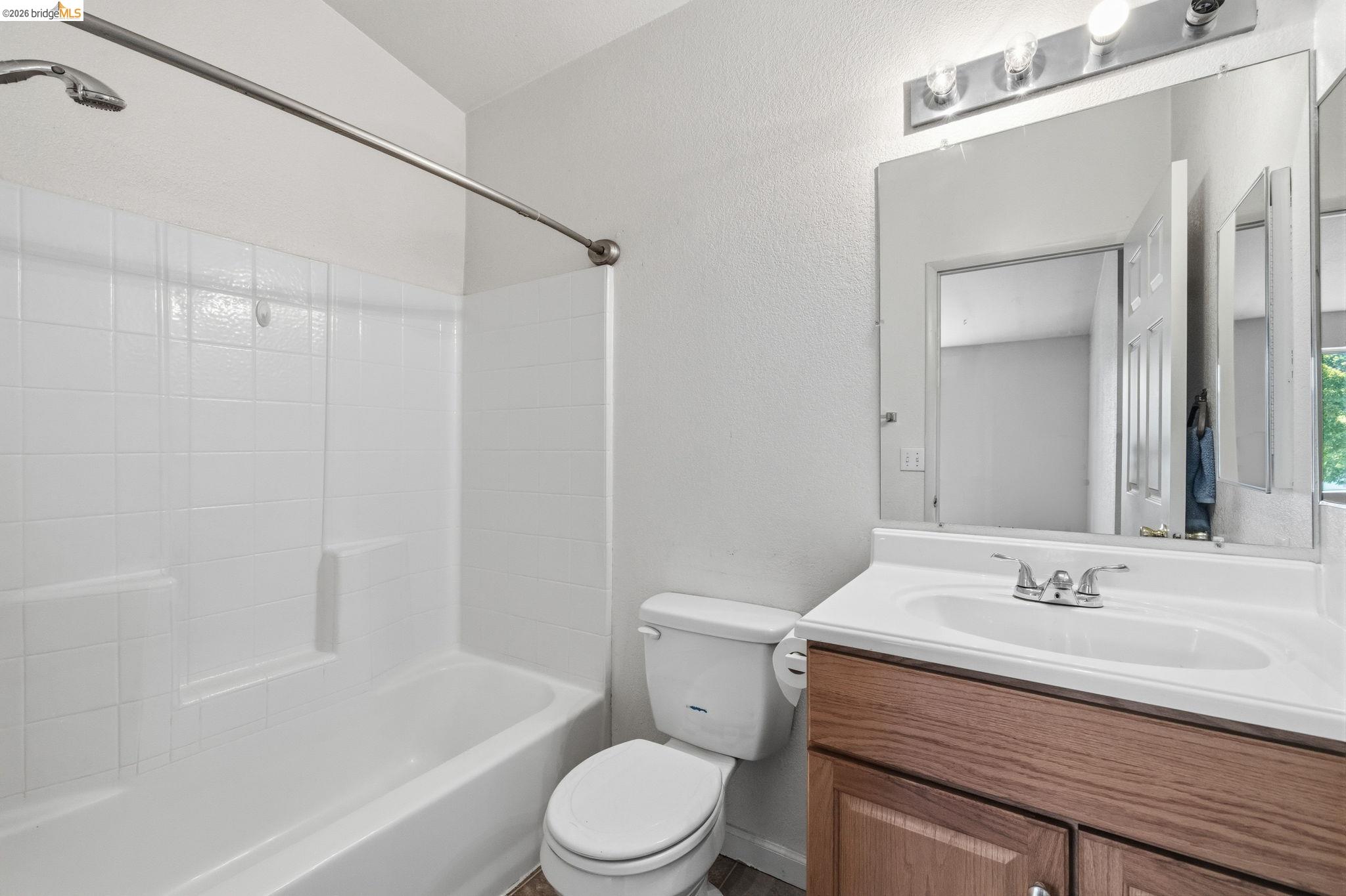 289 Deer Field Cir