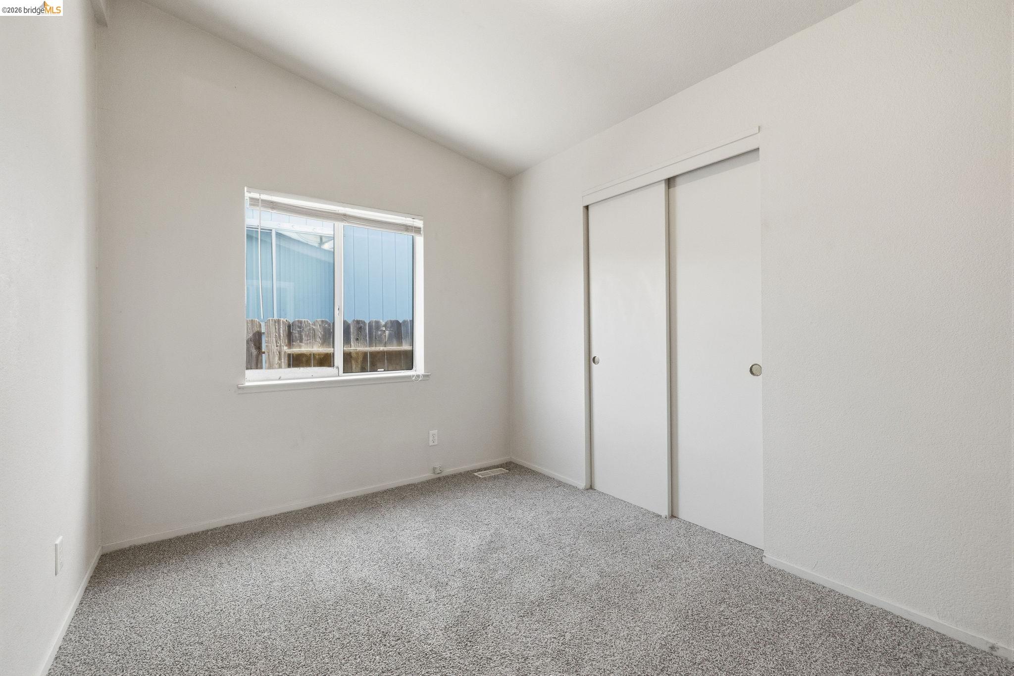 289 Deer Field Cir