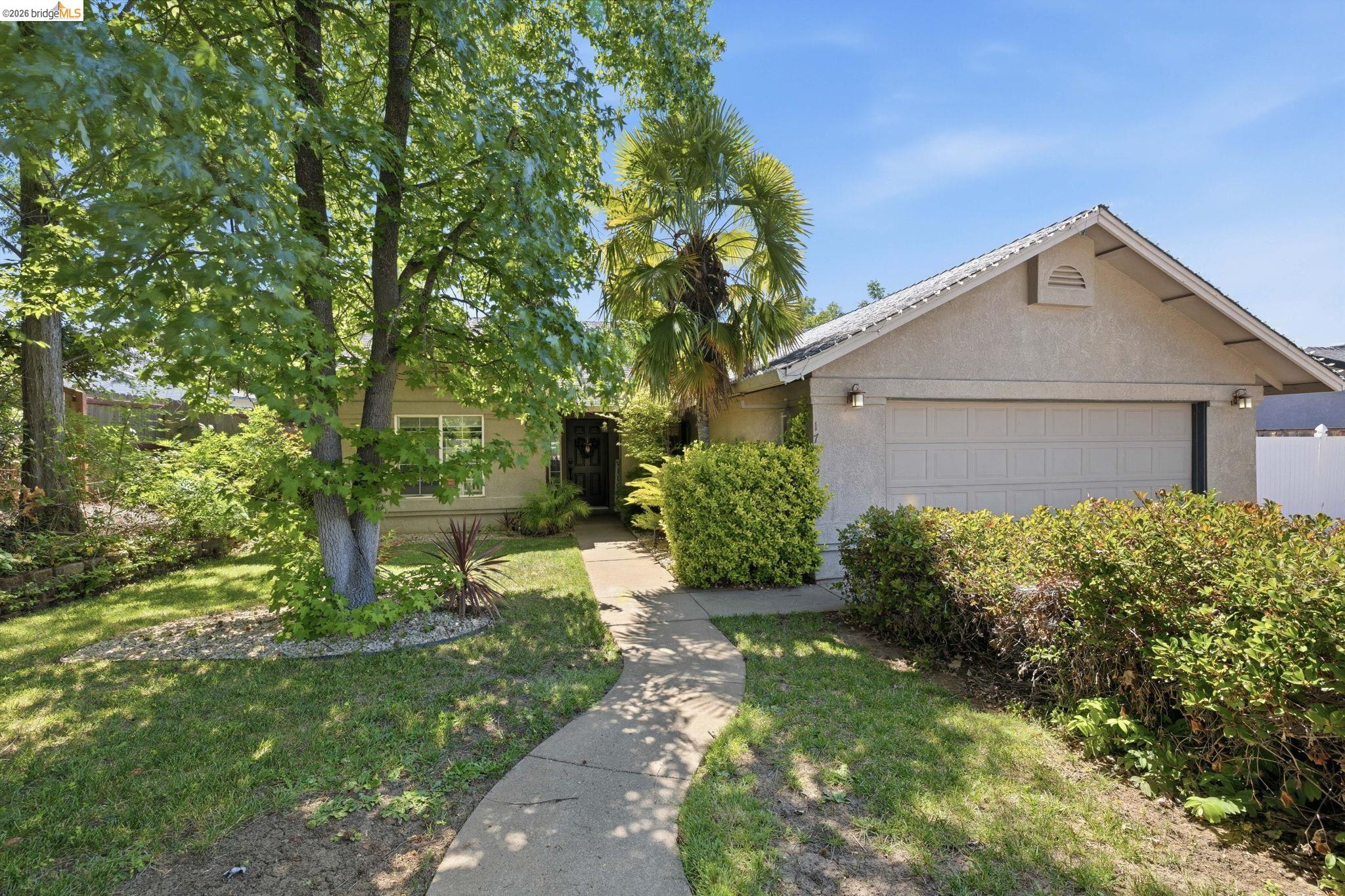 17522 Wild Oak Dr