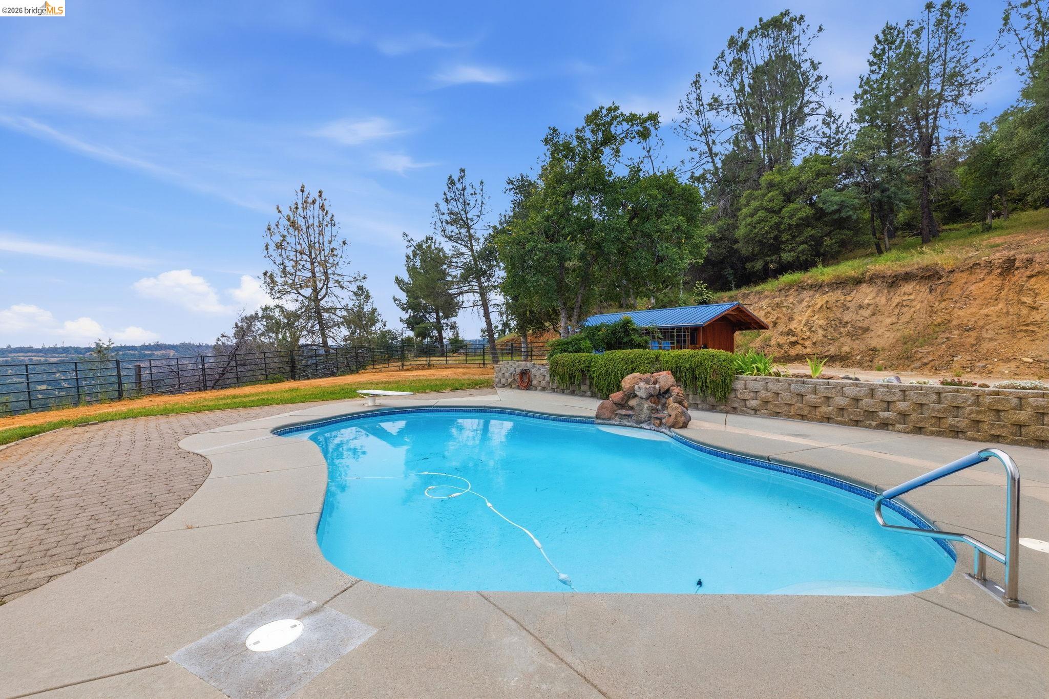 19466 Mira Monte Rd