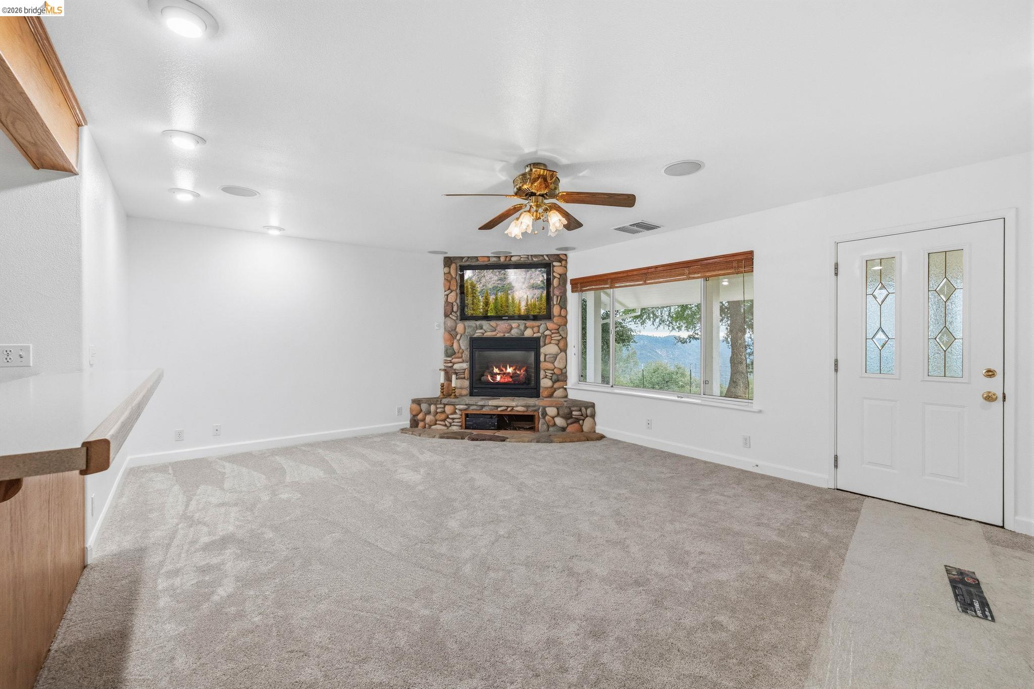 19466 Mira Monte Rd