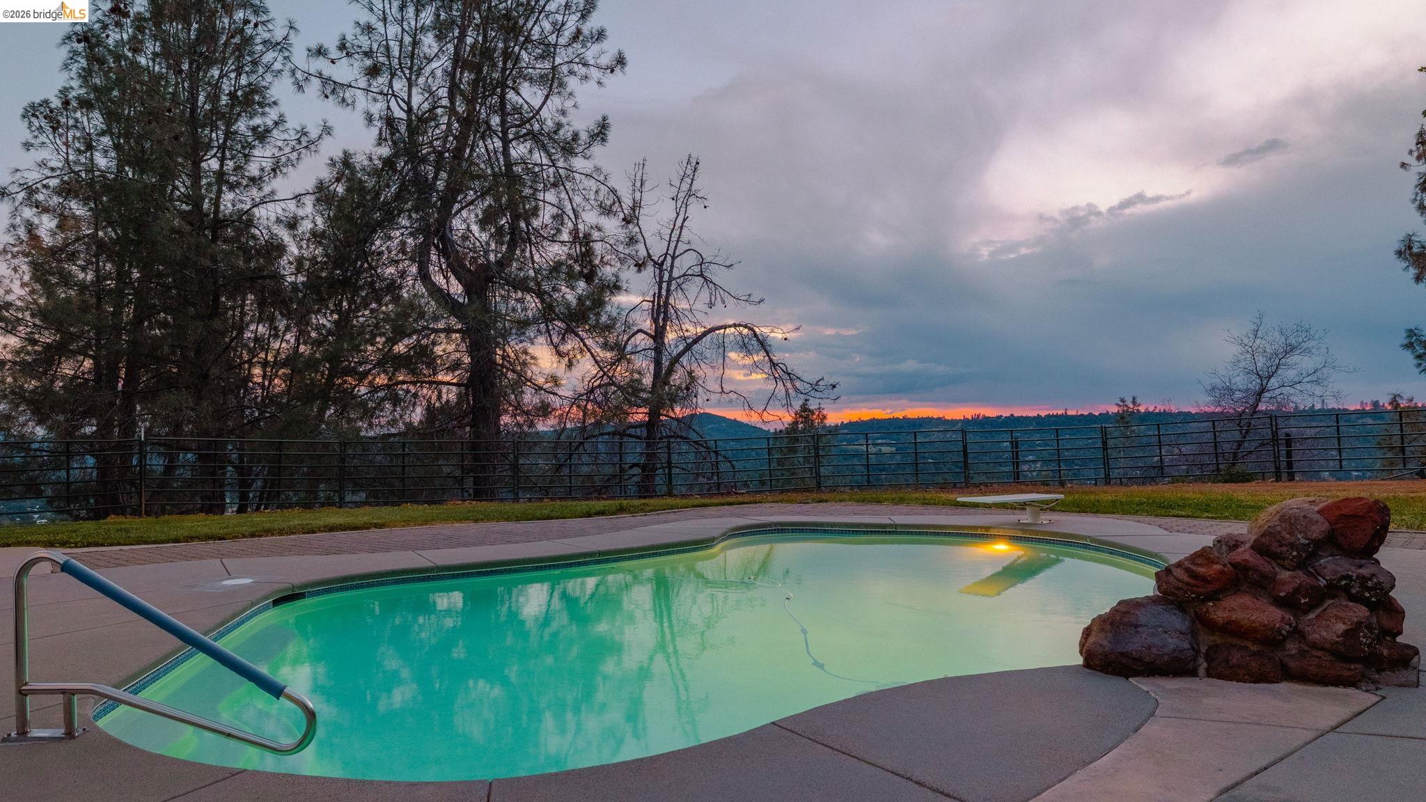 19466 Mira Monte Rd