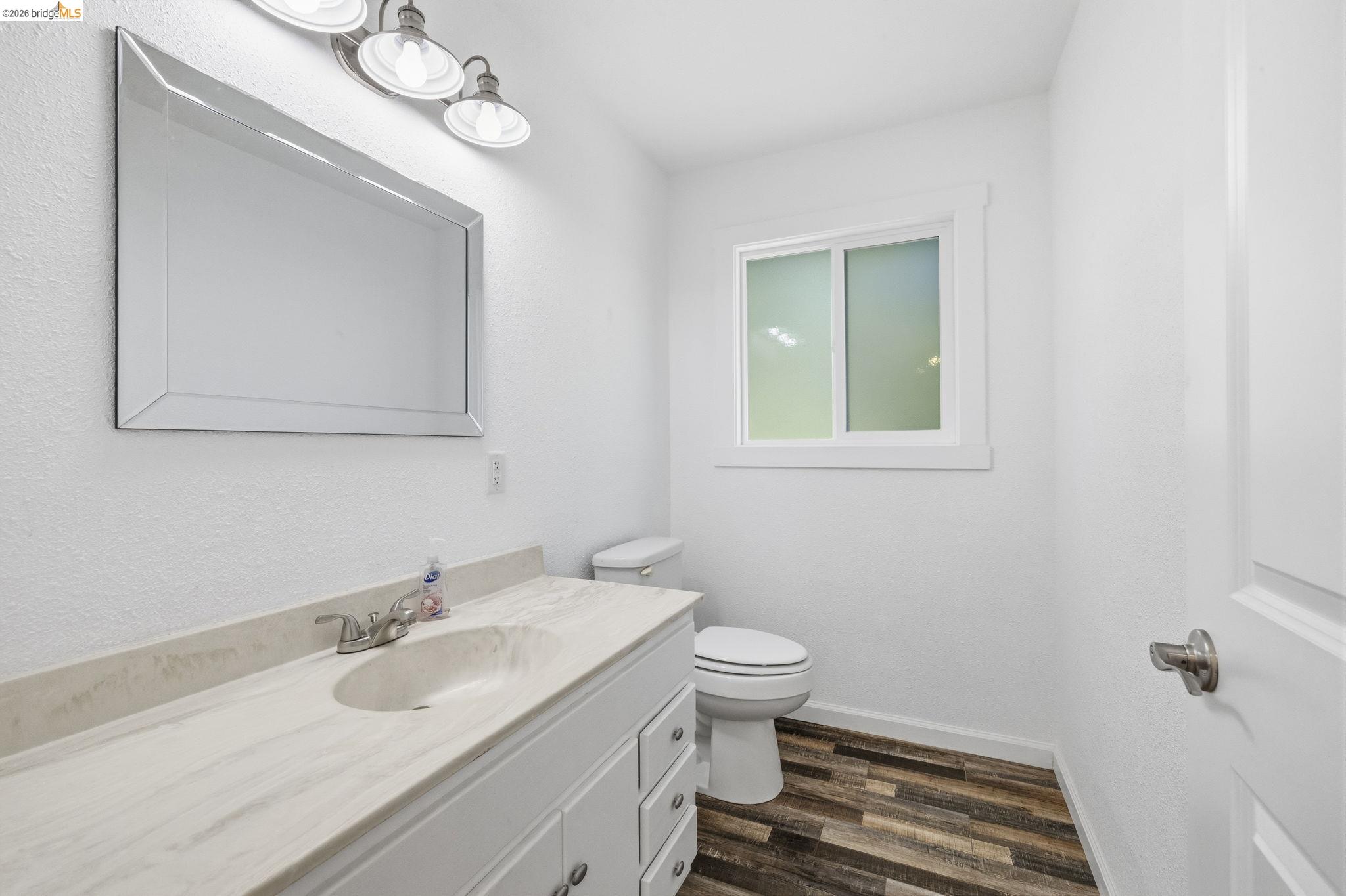 19468 Village Dr