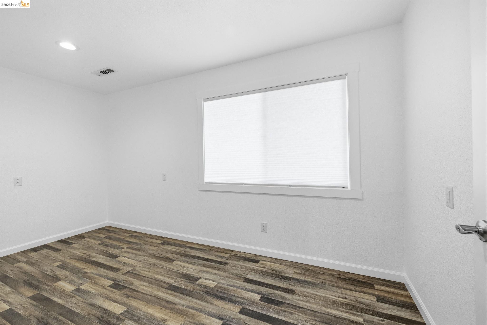 19468 Village Dr