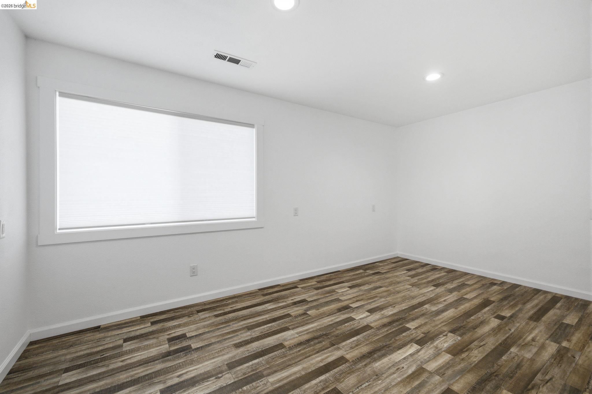 19468 Village Dr