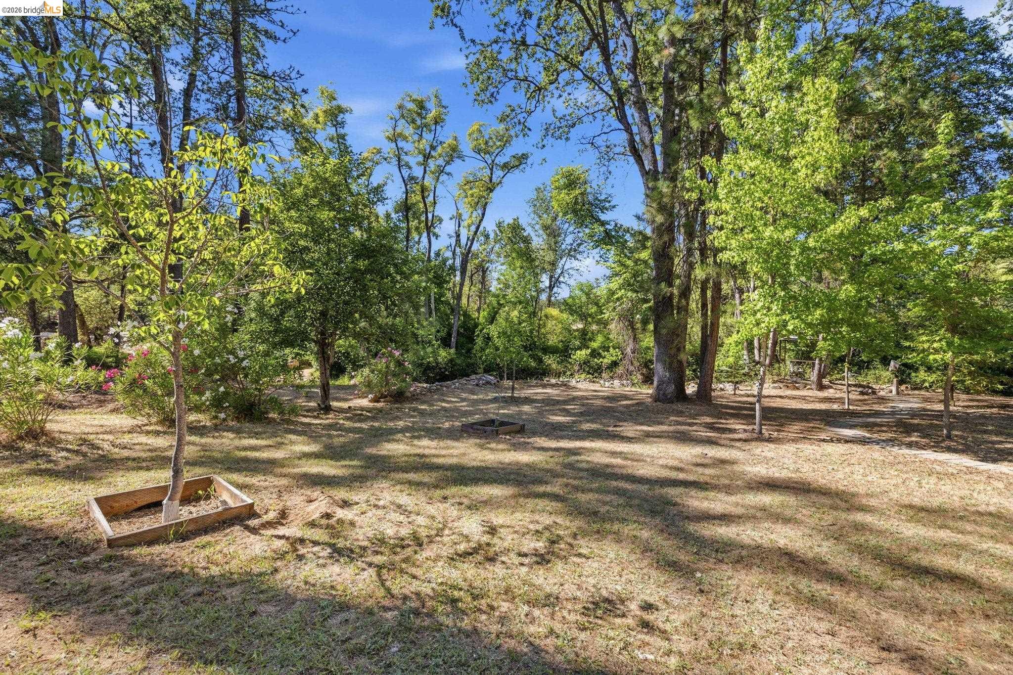 19015 Apple Valley Dr