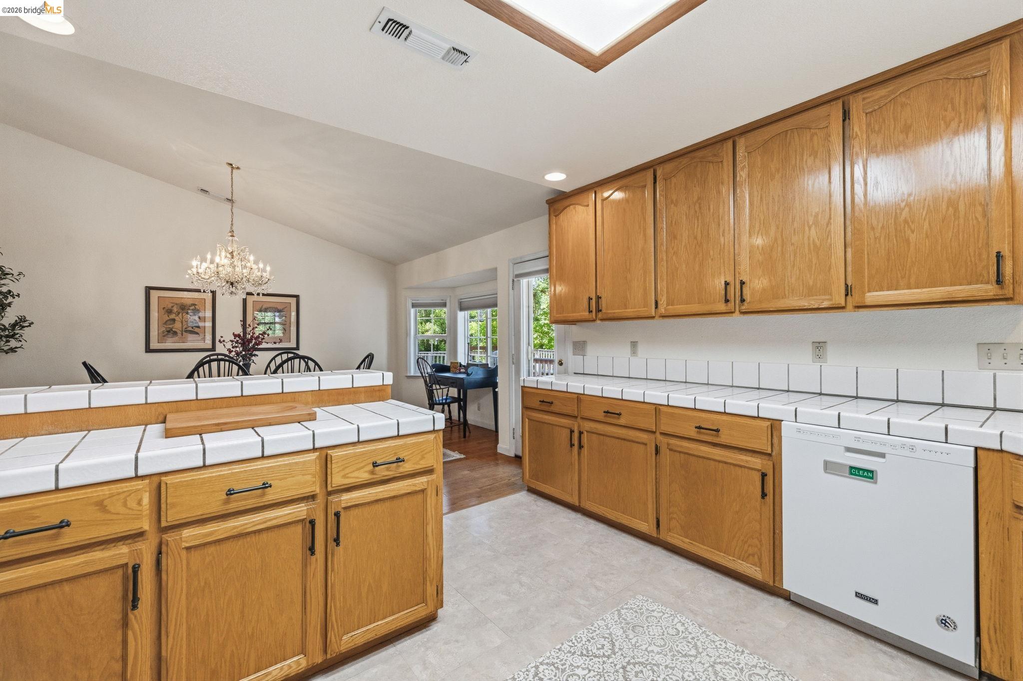 19015 Apple Valley Dr