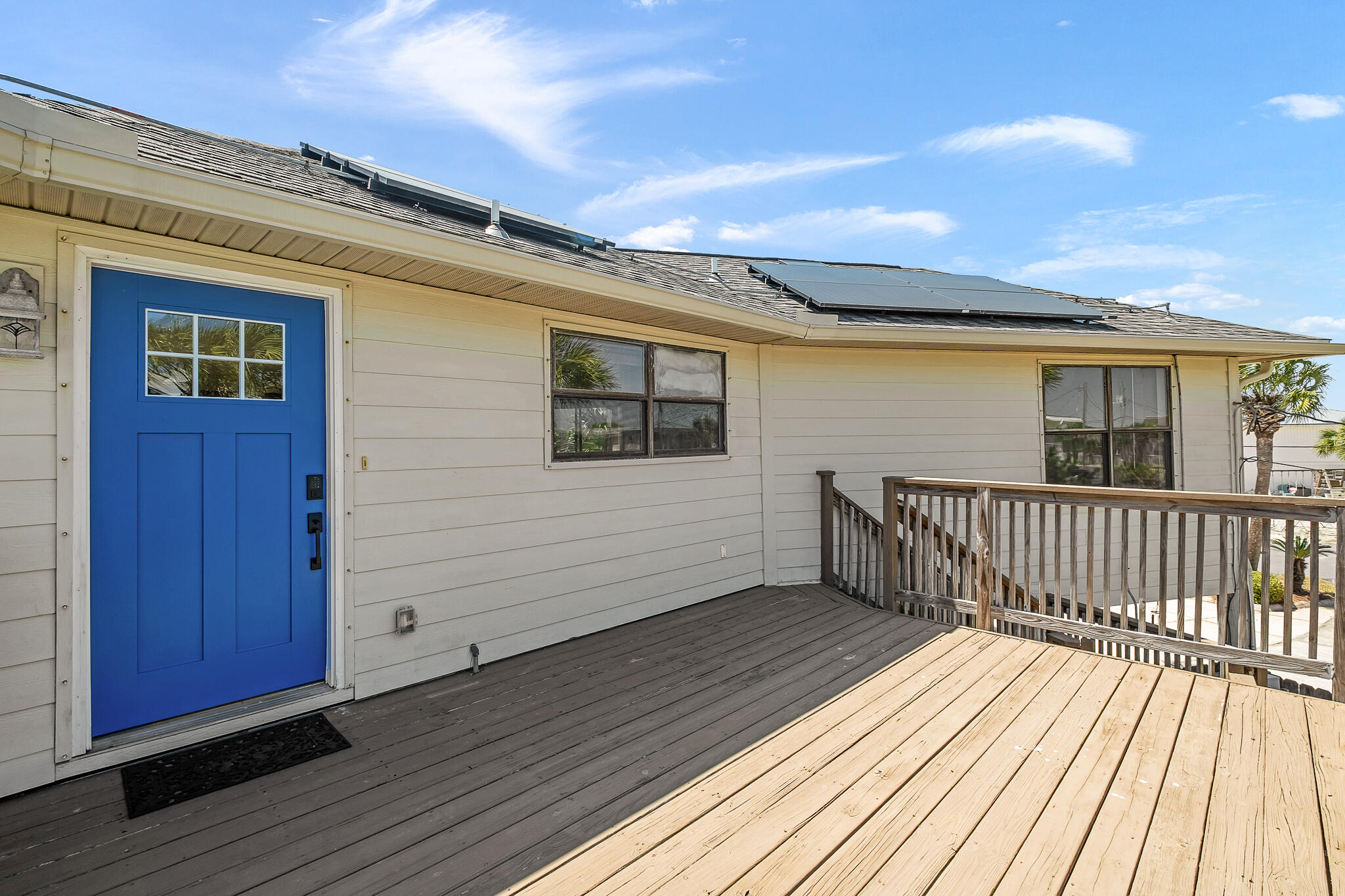757 Seahorse Avenue
