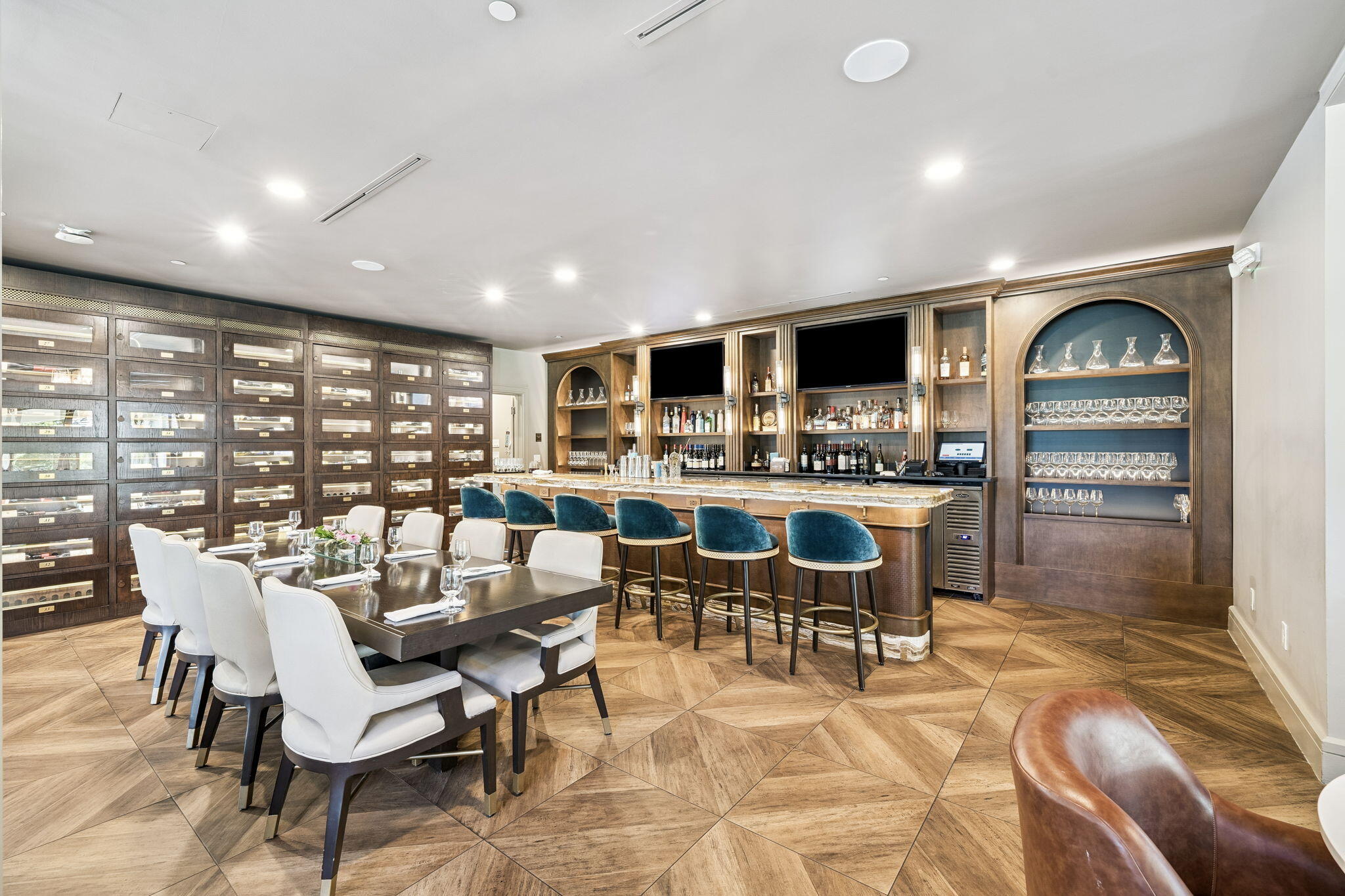 3234 Bay Estates Drive