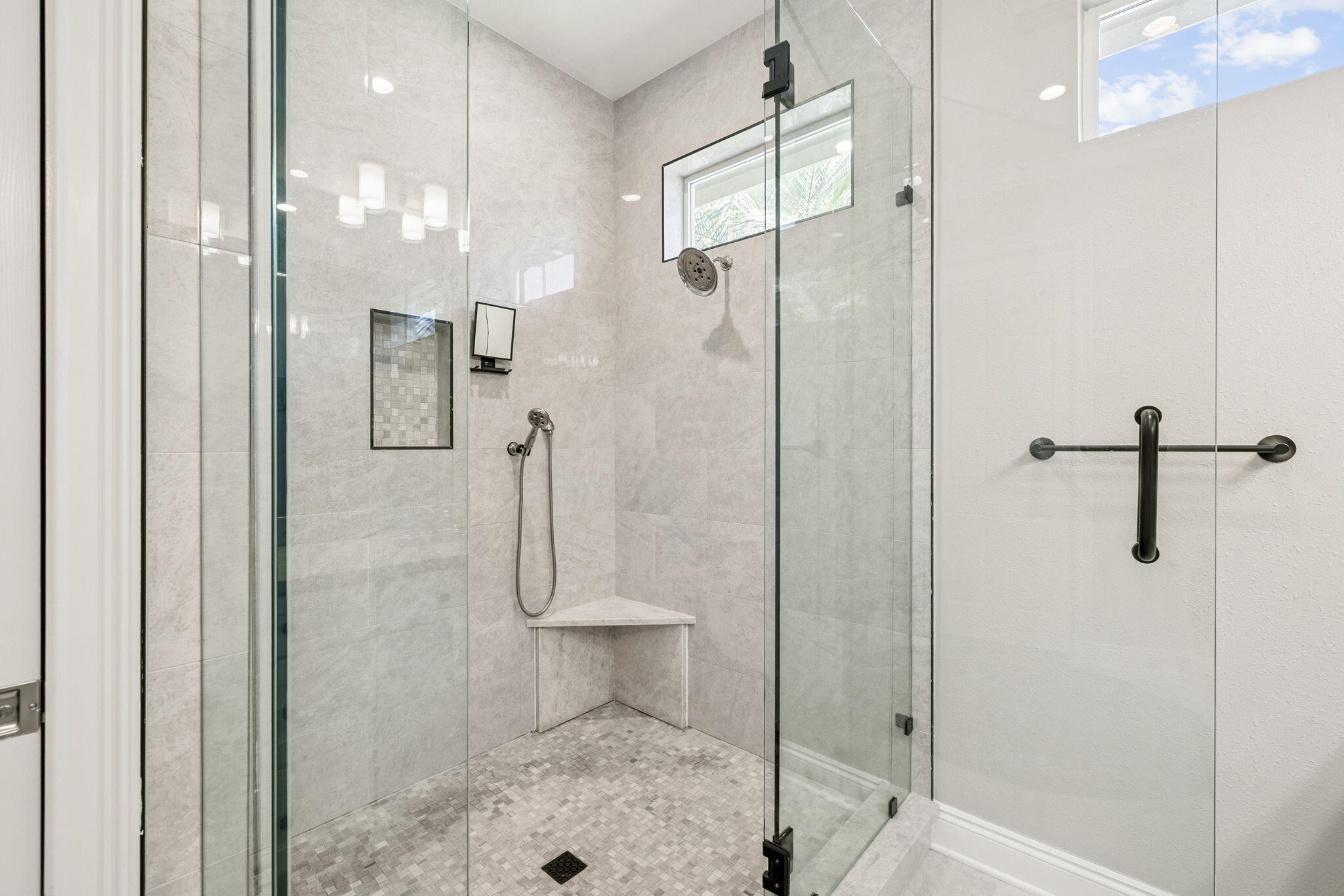 3234 Bay Estates Drive