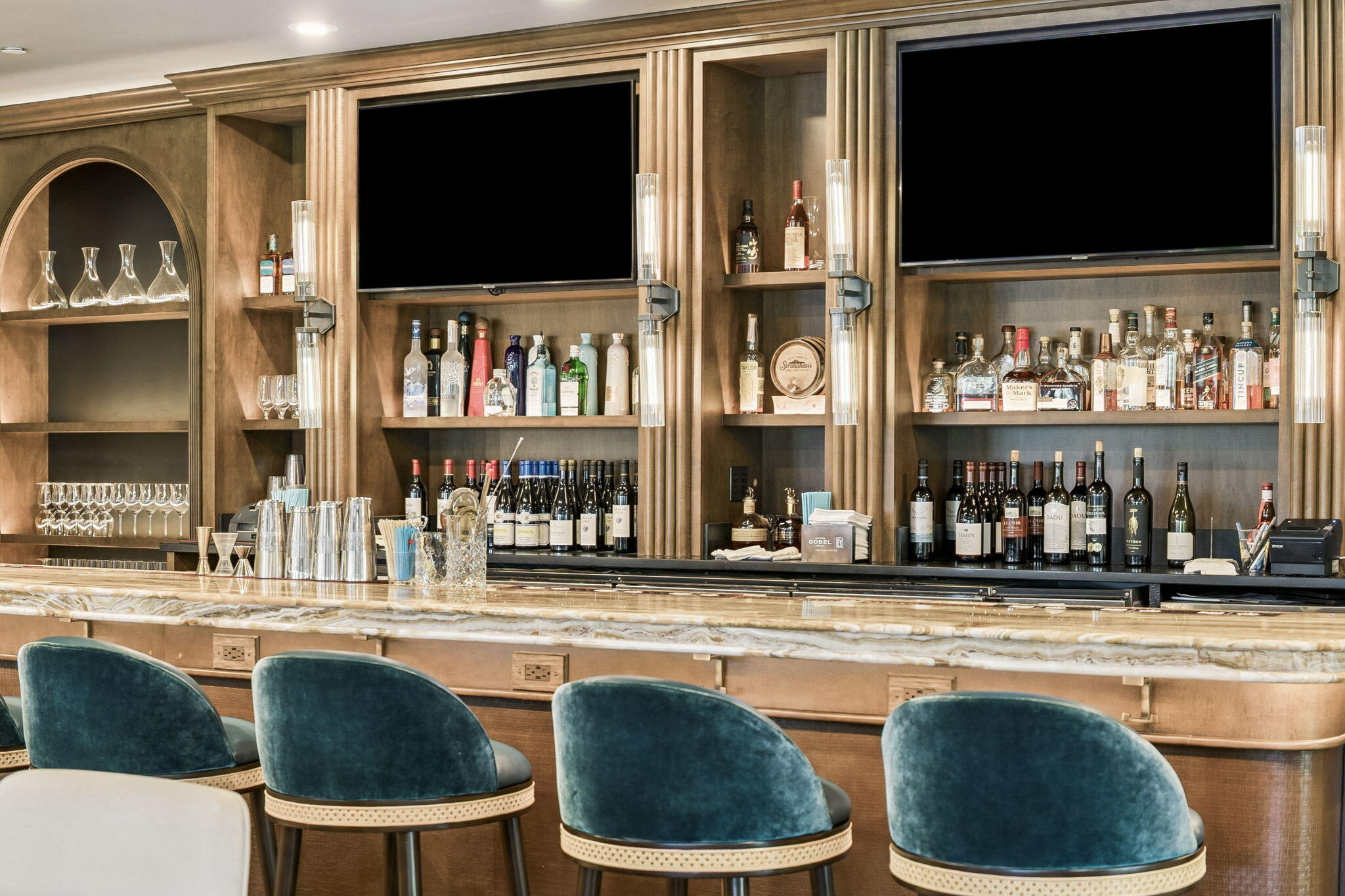 3234 Bay Estates Drive