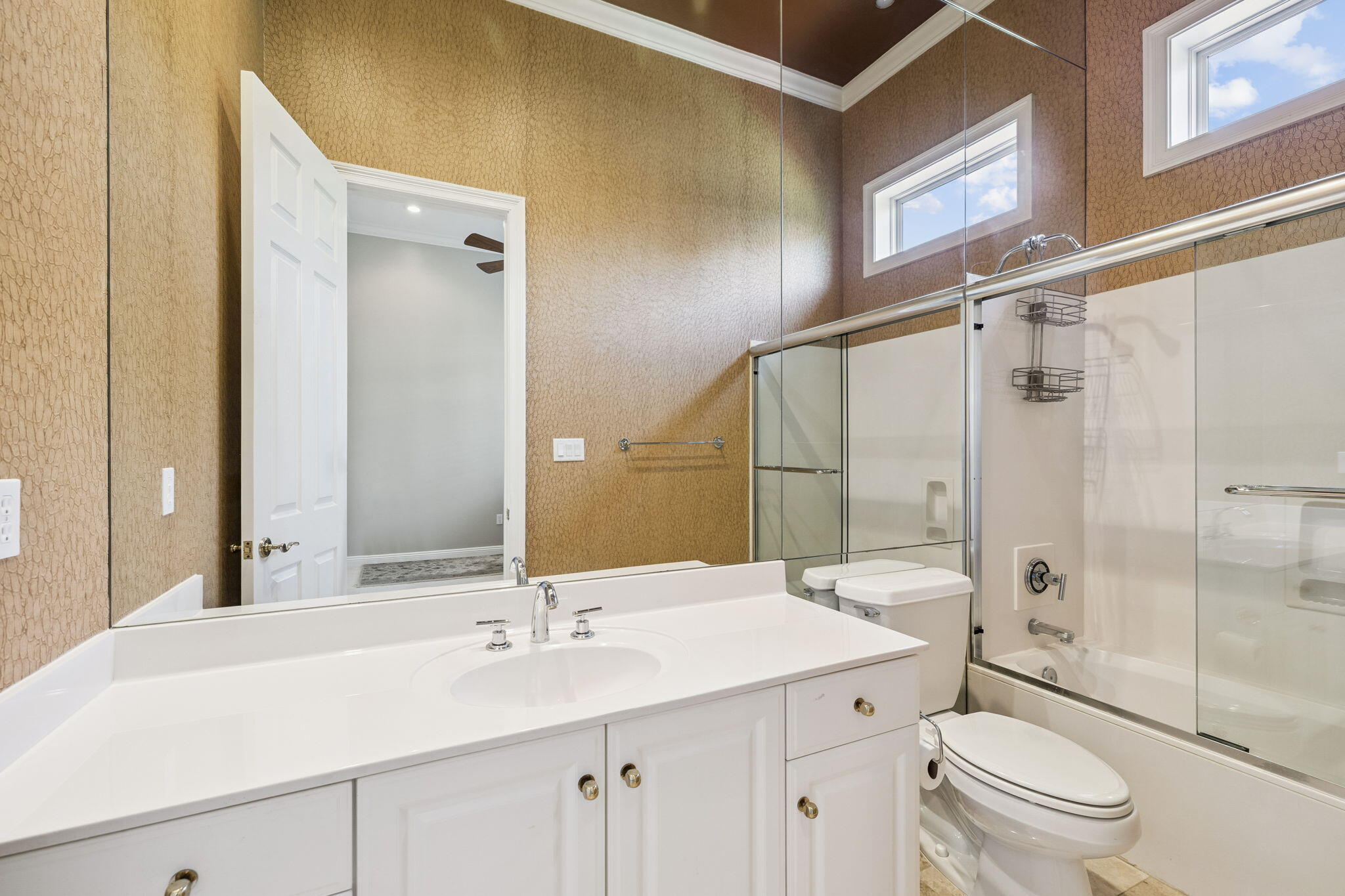 3234 Bay Estates Drive