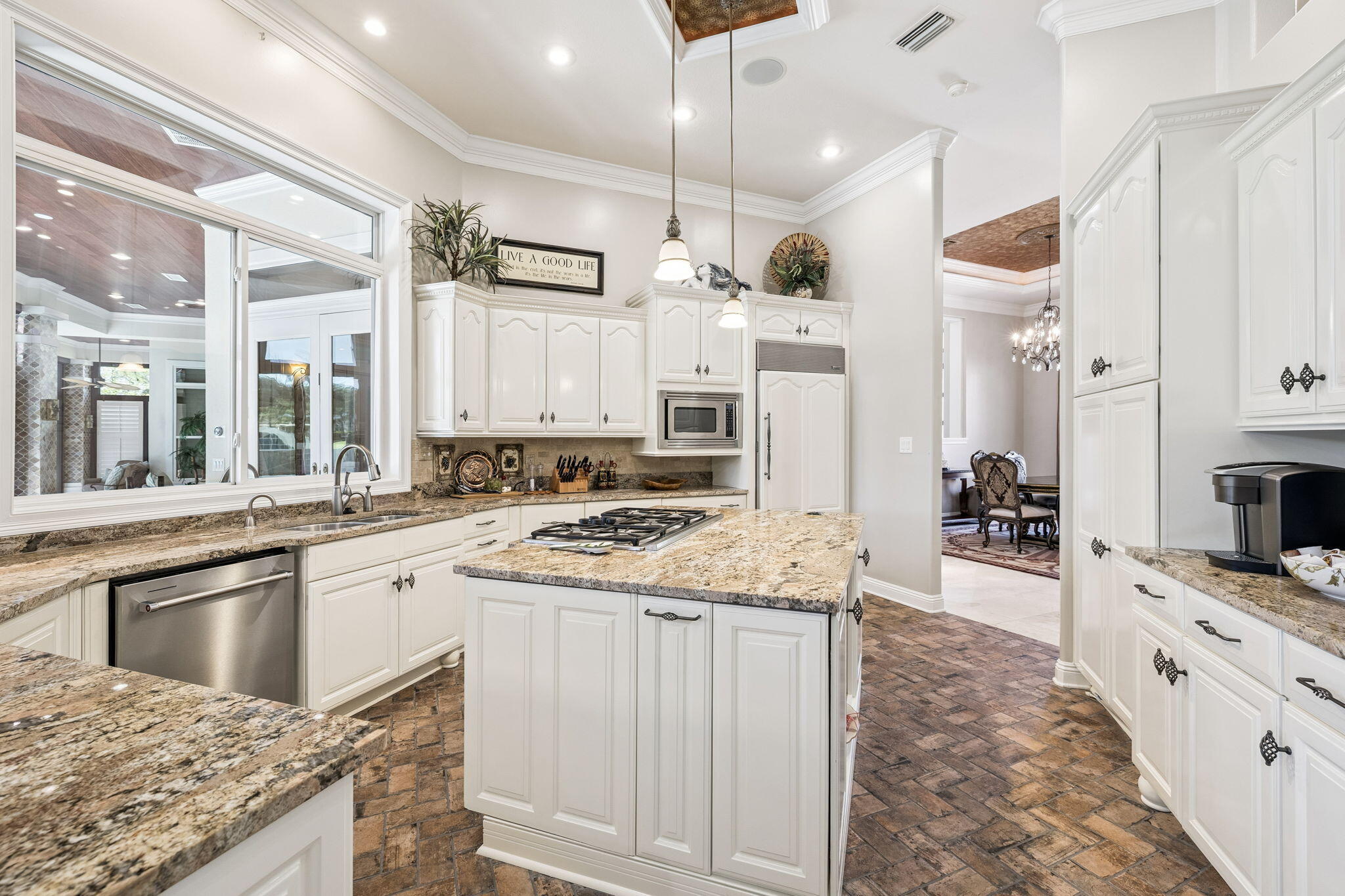 3234 Bay Estates Drive