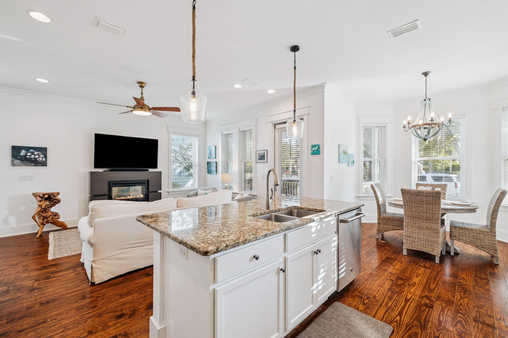 844 Sandgrass Boulevard