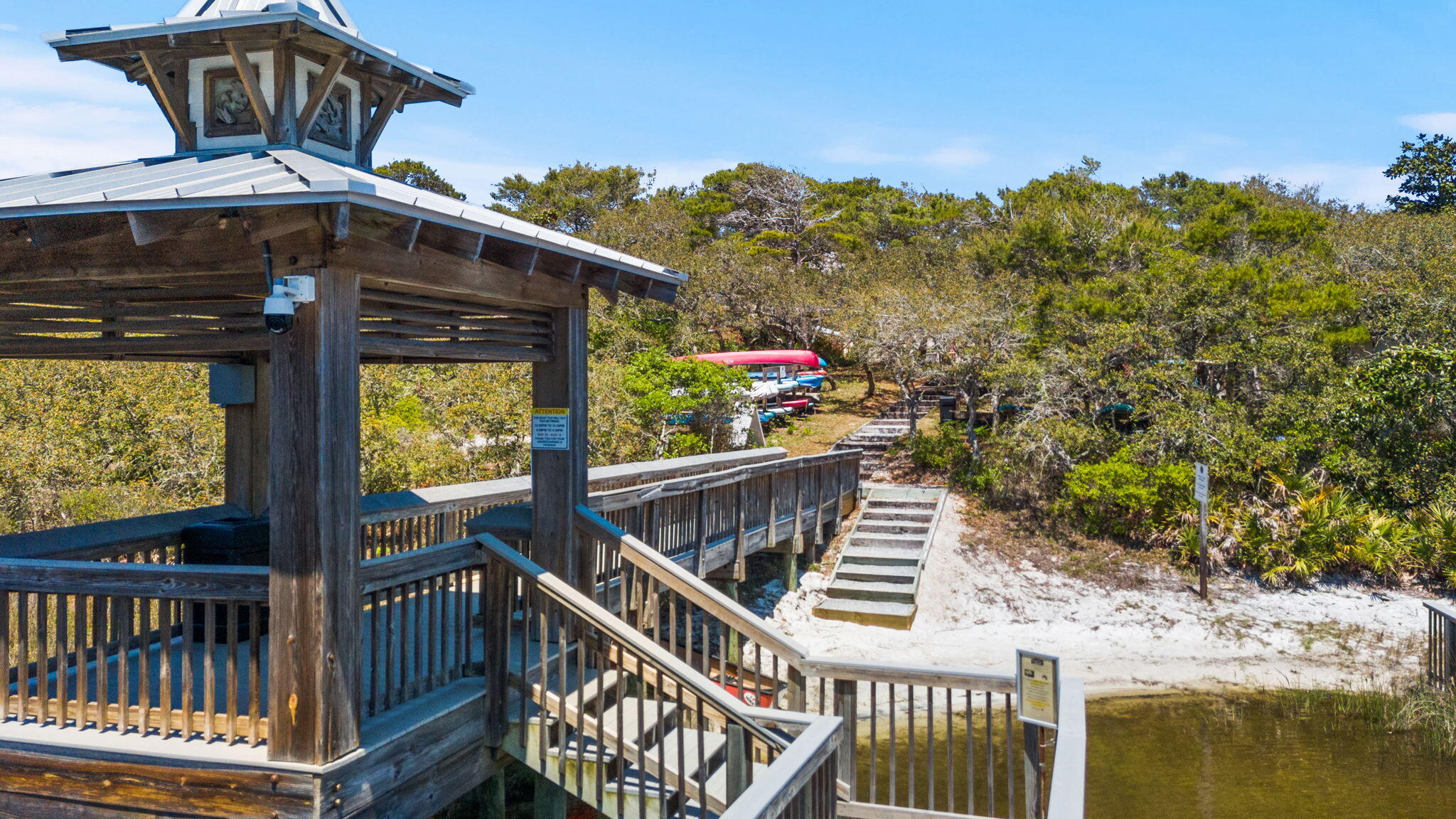1653 W County Highway 30A UNIT 2105