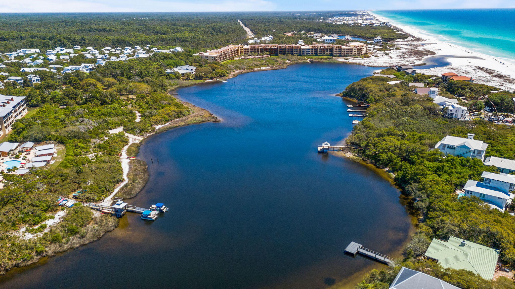 1653 W County Highway 30A UNIT 2105