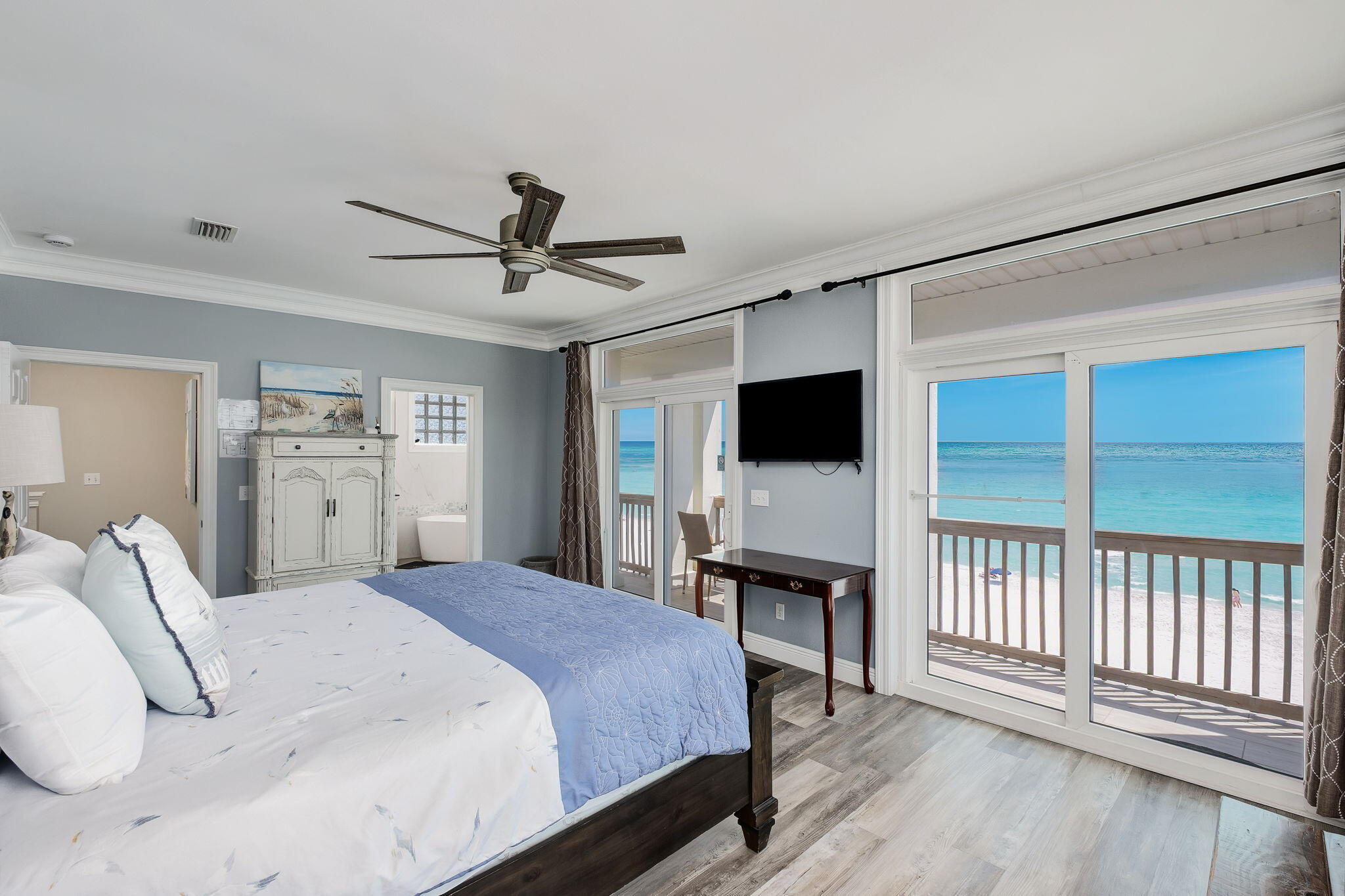 1641 Scenic Gulf Drive