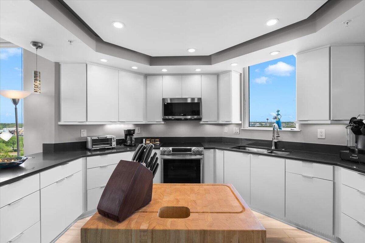 15500 Emerald Coast Parkway 701