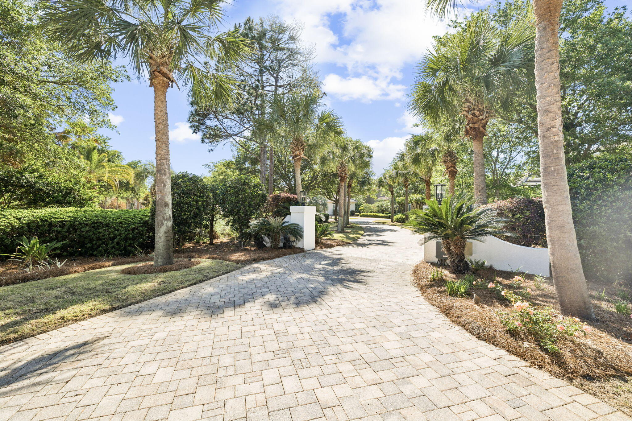 3277 Burnt Pine Circle