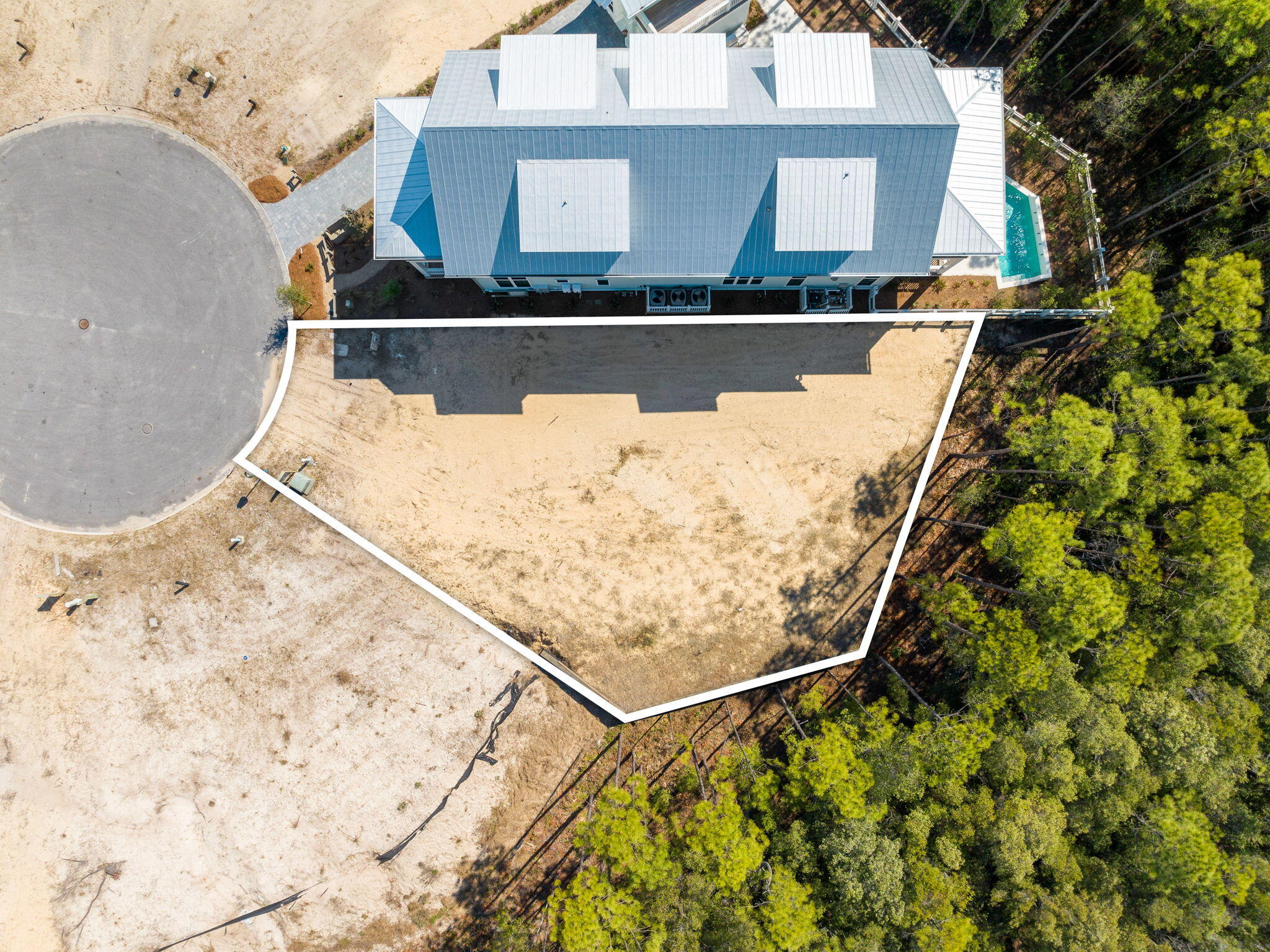 72 String Lily Cove