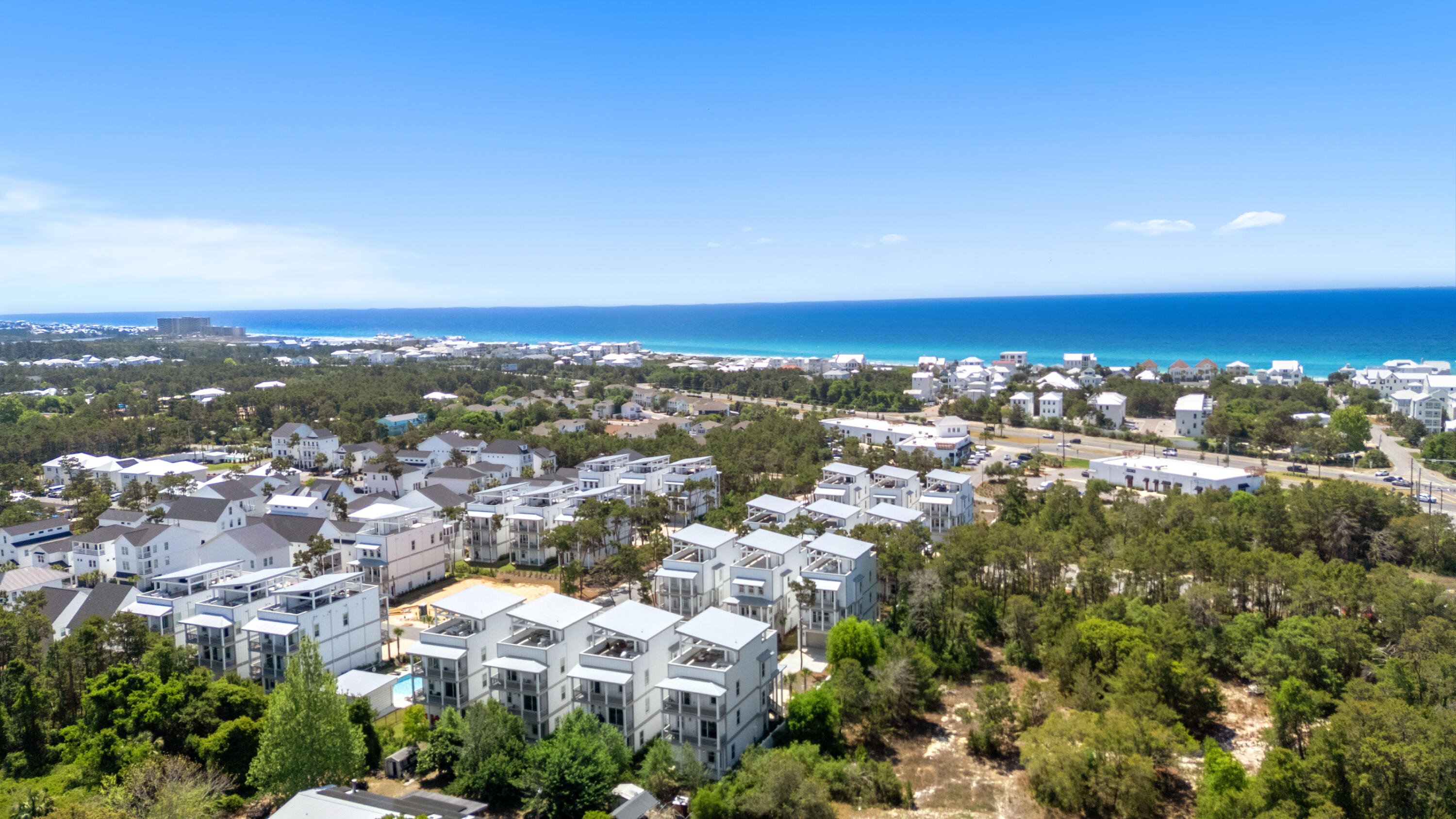 28 W Queen Palm Drive